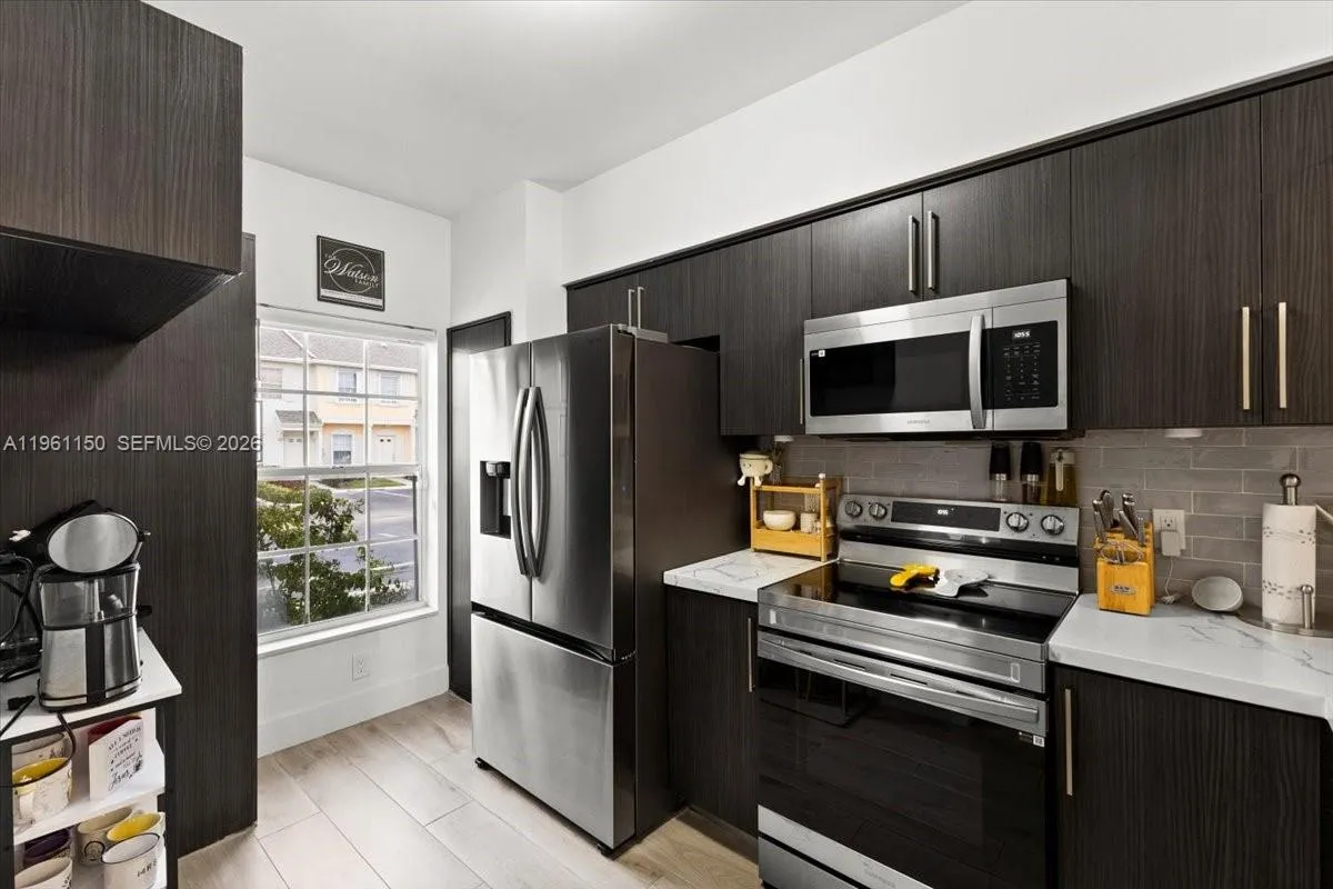 12 Whitehead Cir, Weston, Florida 33326, Weston, Florida 33326, 2 Bedrooms Bedrooms, ,2 BathroomsBathrooms,Residential,For Sale,12 Whitehead Cir, Weston, Florida 33326,A11961150