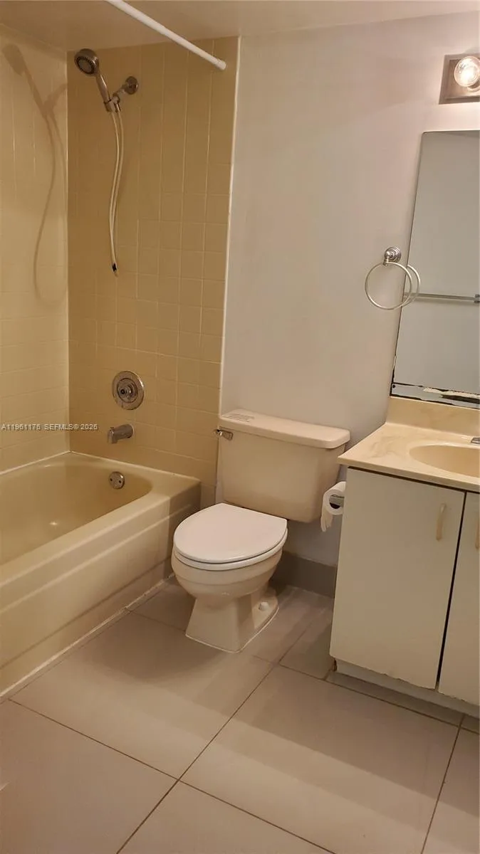 9055 Wiles Rd 103, Coral Springs, Florida 33067, Coral Springs, Florida 33067, 2 Bedrooms Bedrooms, ,2 BathroomsBathrooms,Residential,For Sale,9055 Wiles Rd 103, Coral Springs, Florida 33067,A11961176