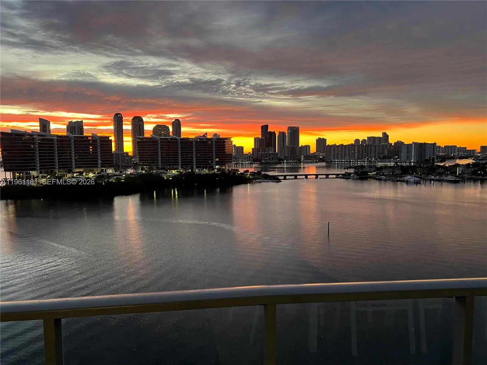 3300 Ne 188th St Lph16, Aventura, Florida 33180, Aventura, Florida 33180, 4 Bedrooms Bedrooms, ,4 BathroomsBathrooms,Residential,For Sale,3300 Ne 188th St Lph16, Aventura, Florida 33180,A11961181