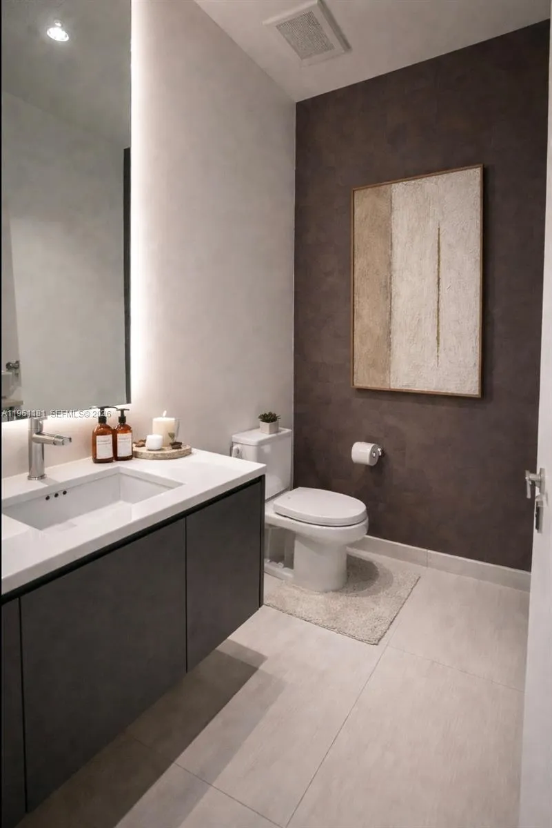 3300 Ne 188th St Lph16, Aventura, Florida 33180, Aventura, Florida 33180, 4 Bedrooms Bedrooms, ,4 BathroomsBathrooms,Residential,For Sale,3300 Ne 188th St Lph16, Aventura, Florida 33180,A11961181