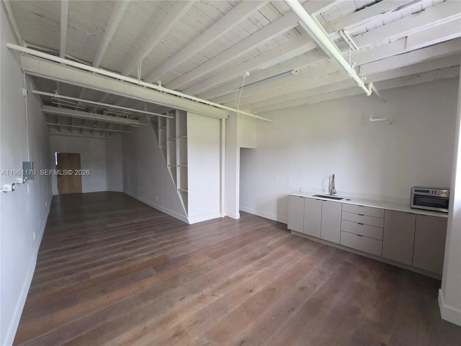 164 Nw 20th St 205, Miami, Florida 33127, Miami, Florida 33127, ,Commercial Lease,For Rent,164 Nw 20th St 205, Miami, Florida 33127,A11961179