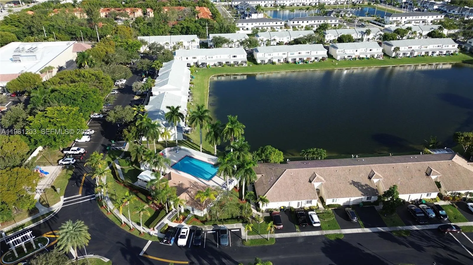 4966 Sw 31st Ter, Dania Beach, Florida 33312, Dania Beach, Florida 33312, 2 Bedrooms Bedrooms, ,2 BathroomsBathrooms,Residential,For Sale,4966 Sw 31st Ter, Dania Beach, Florida 33312,A11961203