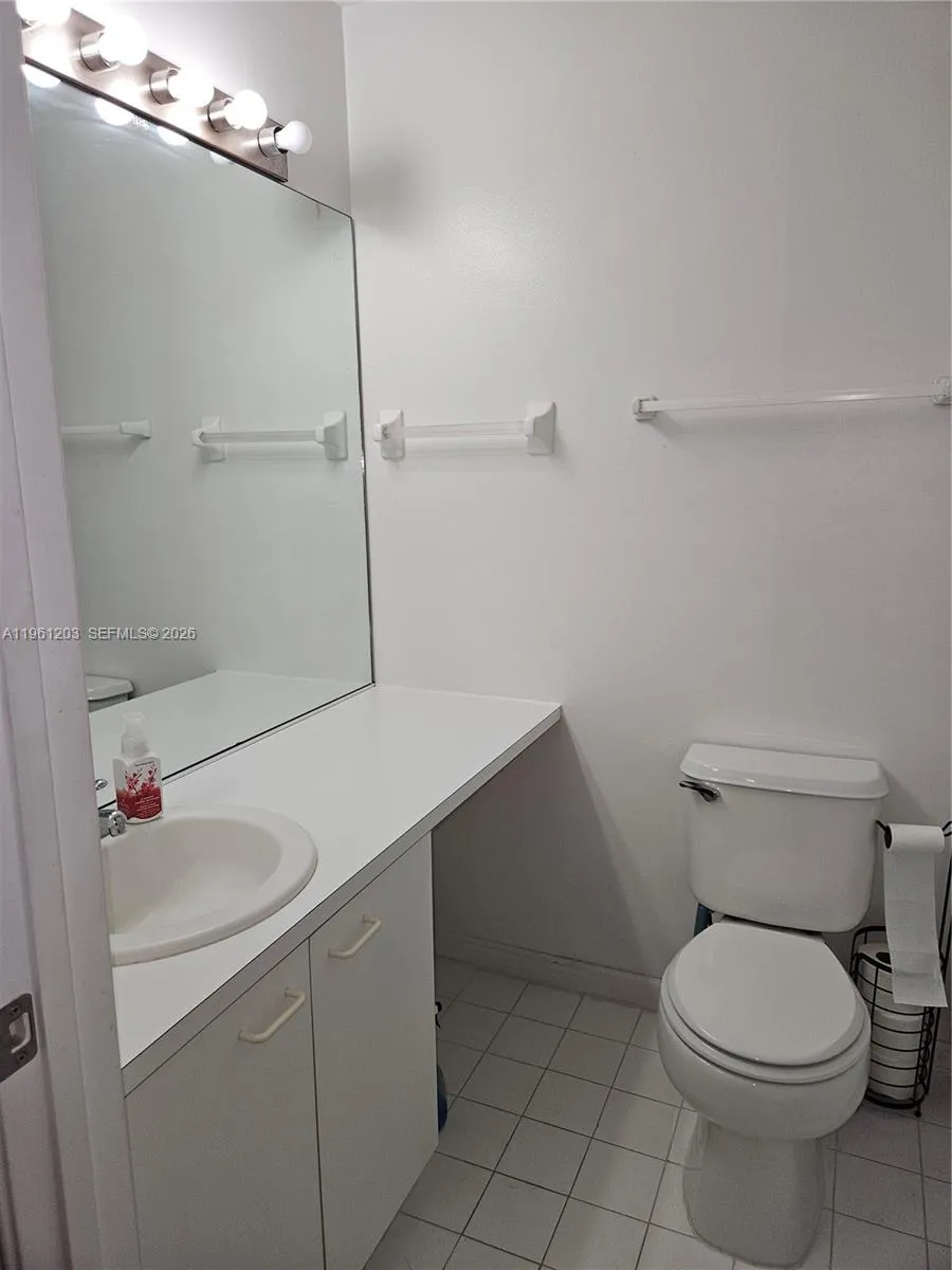 4966 Sw 31st Ter, Dania Beach, Florida 33312, Dania Beach, Florida 33312, 2 Bedrooms Bedrooms, ,2 BathroomsBathrooms,Residential,For Sale,4966 Sw 31st Ter, Dania Beach, Florida 33312,A11961203