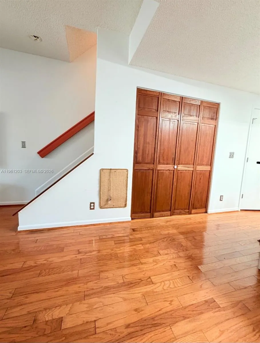 4966 Sw 31st Ter, Dania Beach, Florida 33312, Dania Beach, Florida 33312, 2 Bedrooms Bedrooms, ,2 BathroomsBathrooms,Residential,For Sale,4966 Sw 31st Ter, Dania Beach, Florida 33312,A11961203