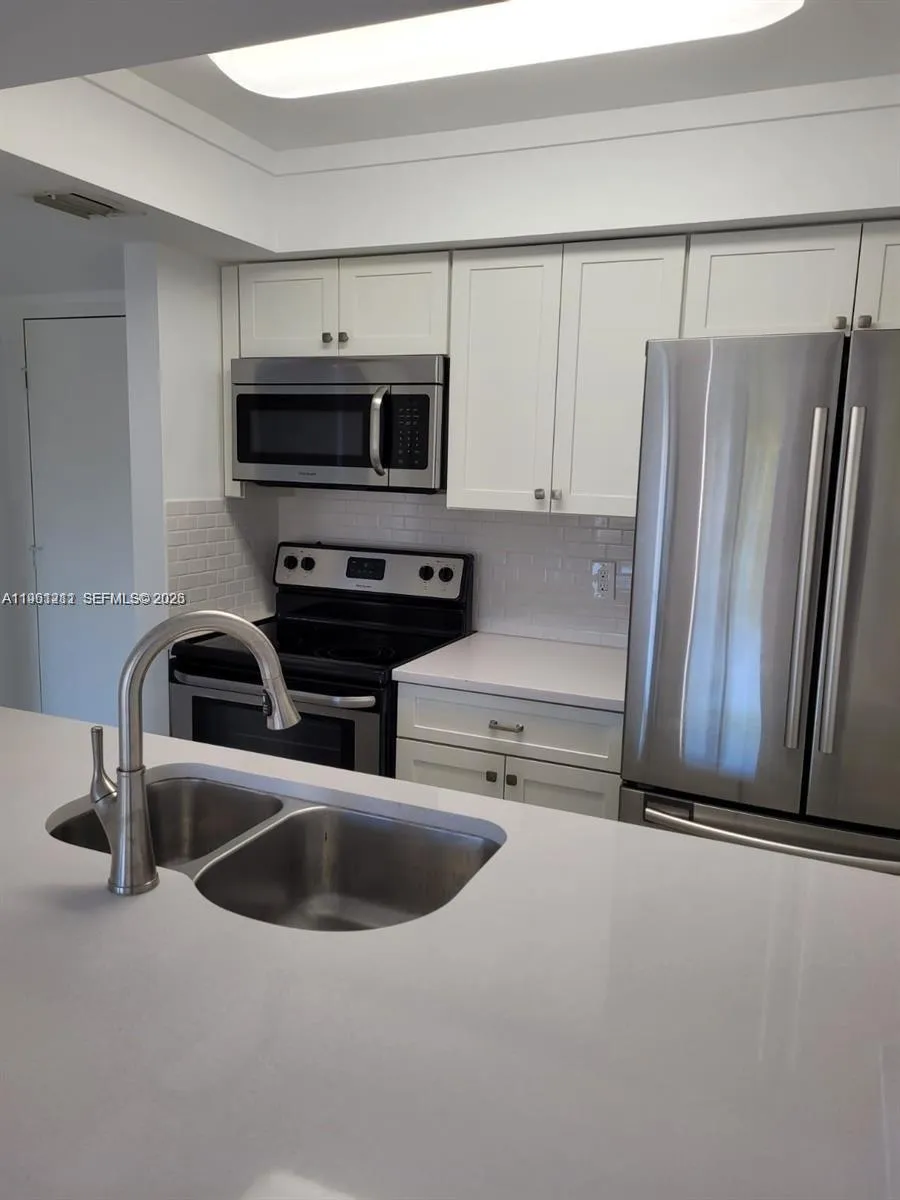 10001 W Atlantic Blvd 324, Coral Springs, Florida, Coral Springs, Florida 33071, 2 Bedrooms Bedrooms, ,2 BathroomsBathrooms,Residential Lease,For Rent,10001 W Atlantic Blvd 324, Coral Springs, Florida ,A11961211