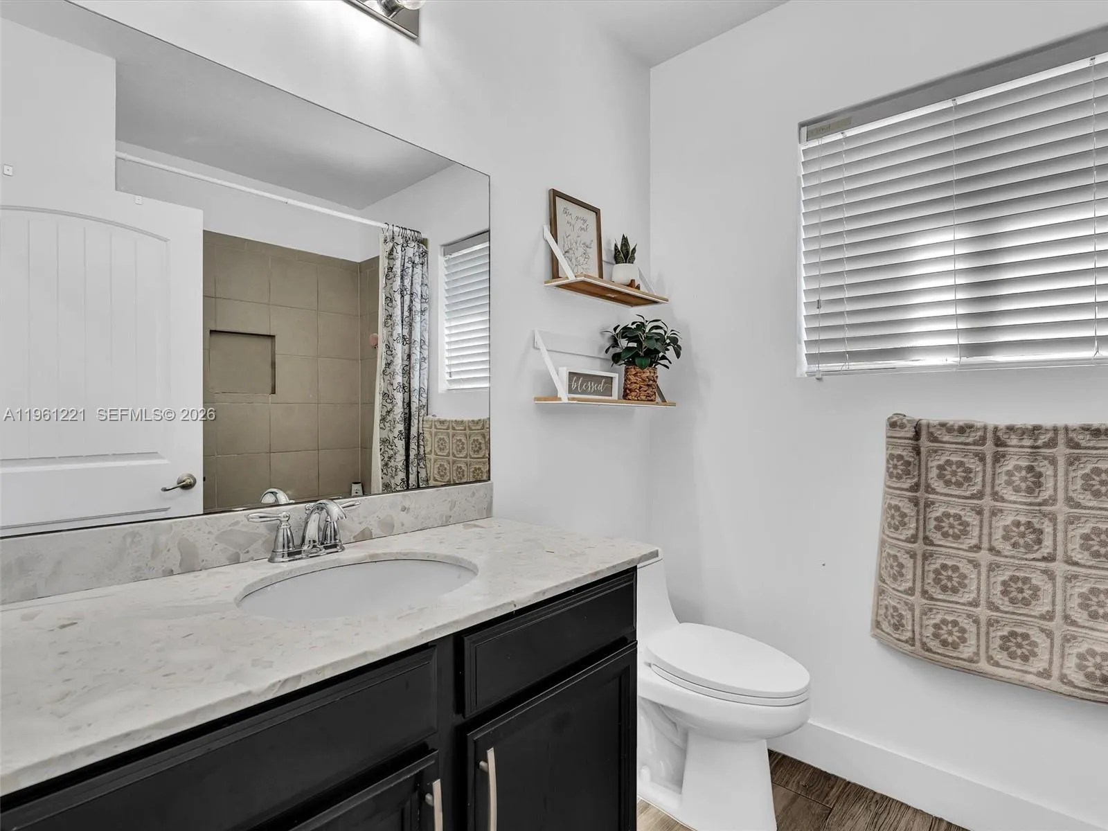 22690 Sw 127th Ct, Miami, Florida 33170, Miami, Florida 33170, 5 Bedrooms Bedrooms, ,3 BathroomsBathrooms,Residential,For Sale,22690 Sw 127th Ct, Miami, Florida 33170,A11961221