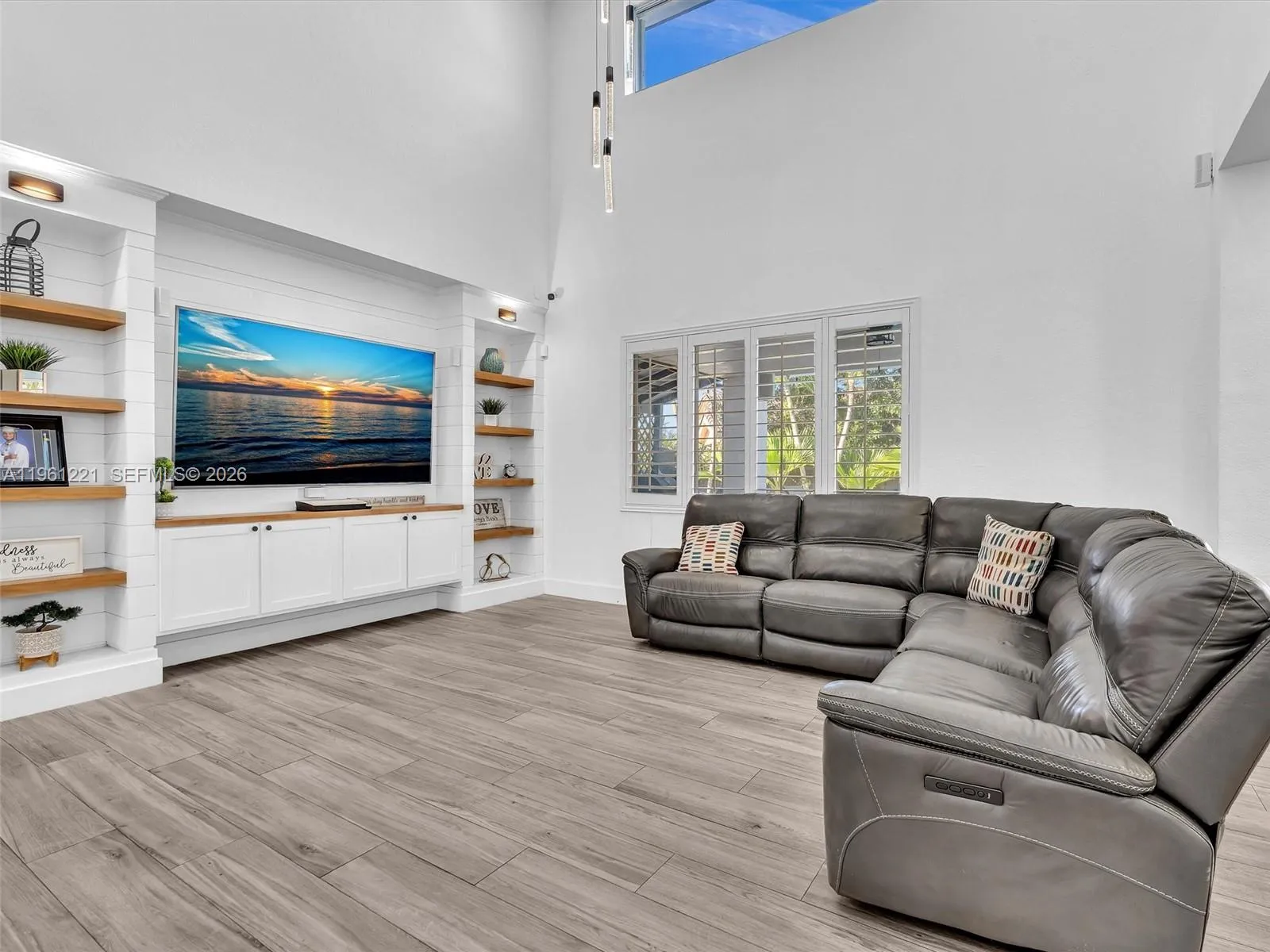 22690 Sw 127th Ct, Miami, Florida 33170, Miami, Florida 33170, 5 Bedrooms Bedrooms, ,3 BathroomsBathrooms,Residential,For Sale,22690 Sw 127th Ct, Miami, Florida 33170,A11961221