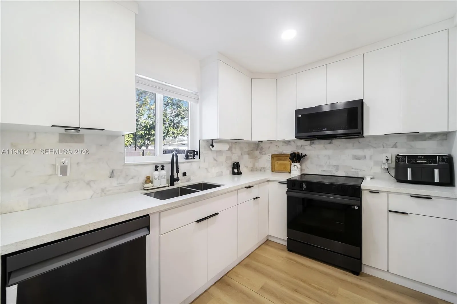 45 Ne 124th Ter, North Miami, Florida 33161, North Miami, Florida 33161, 3 Bedrooms Bedrooms, ,2 BathroomsBathrooms,Residential,For Sale,45 Ne 124th Ter, North Miami, Florida 33161,A11961217