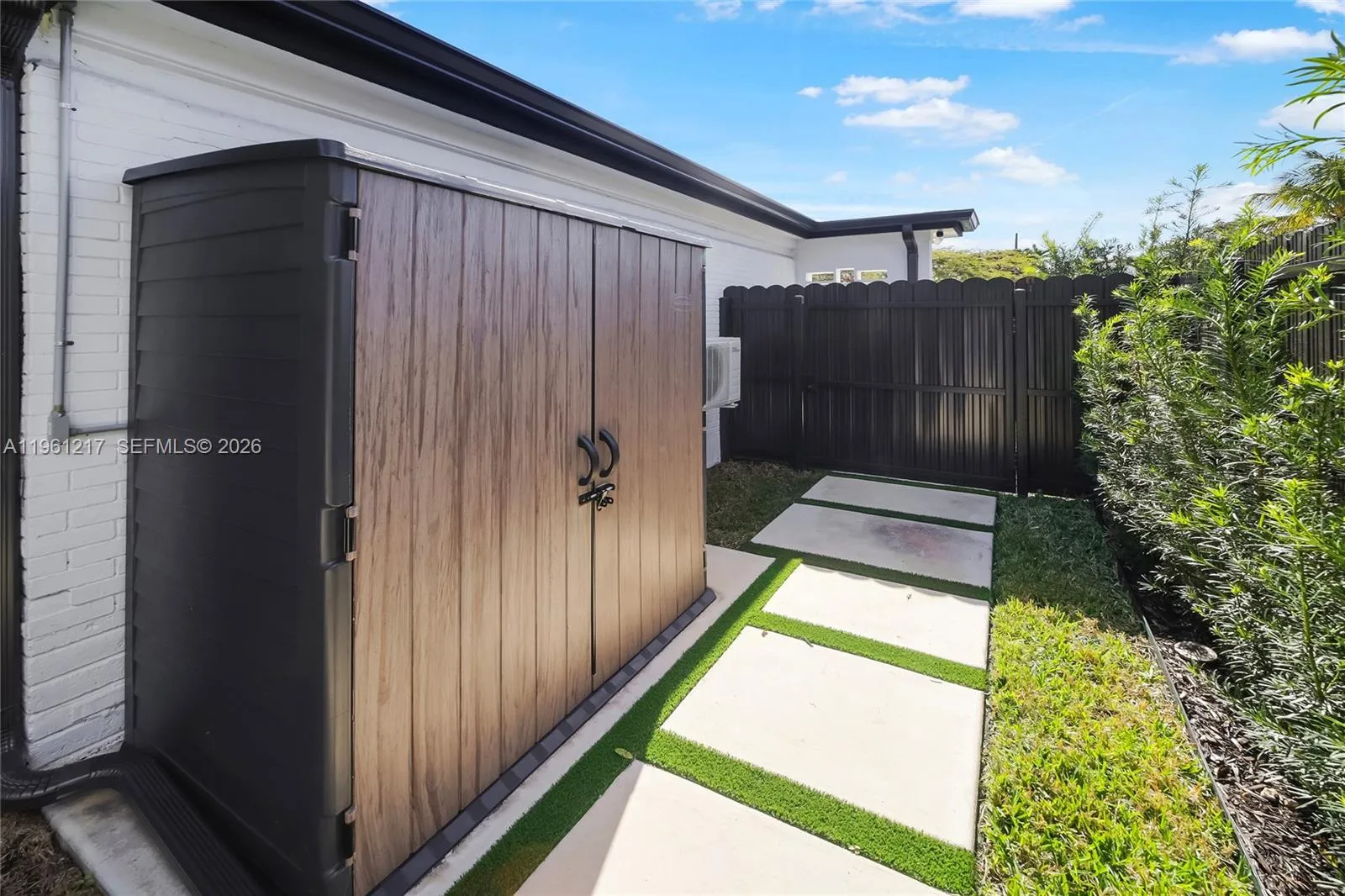 45 Ne 124th Ter, North Miami, Florida 33161, North Miami, Florida 33161, 3 Bedrooms Bedrooms, ,2 BathroomsBathrooms,Residential,For Sale,45 Ne 124th Ter, North Miami, Florida 33161,A11961217