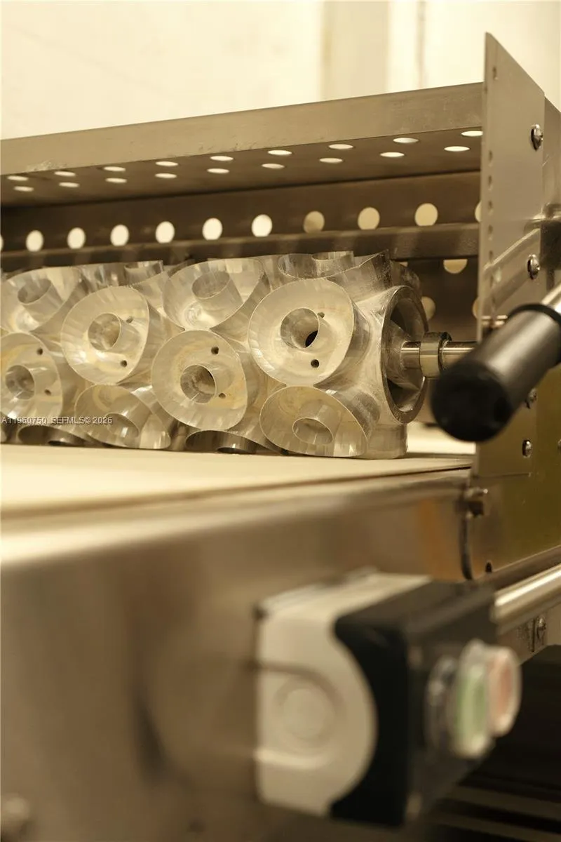 Hollywood, Florida 33020, Hollywood, Florida 33020, ,Business Opportunity,For Sale, Hollywood, Florida 33020,A11960750