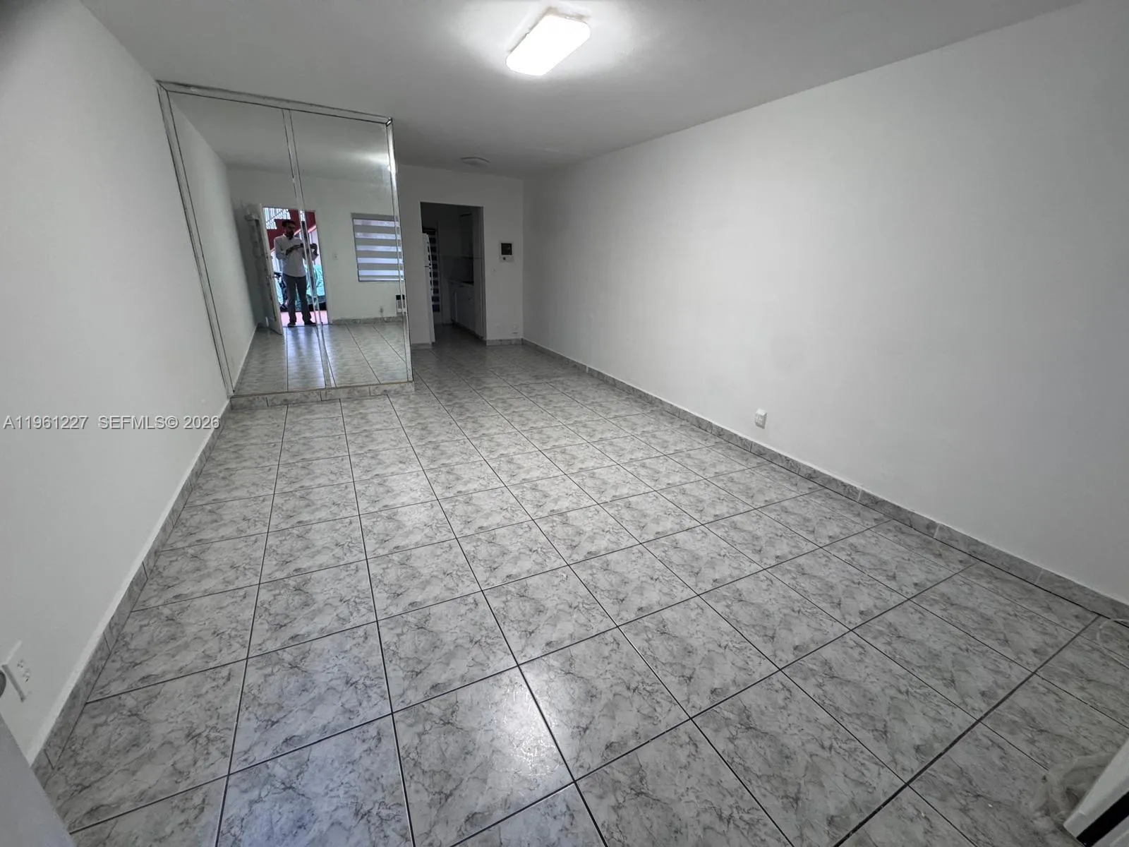 Miami Beach, Florida 33141, ,1 BathroomBathrooms,Residential Lease,For Rent,A11961227