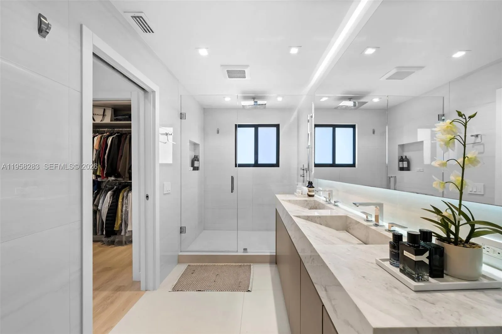 1077 Golden Cane Dr, Weston, Florida 33327, Weston, Florida 33327, 4 Bedrooms Bedrooms, ,3 BathroomsBathrooms,Residential,For Sale,1077 Golden Cane Dr, Weston, Florida 33327,A11958283