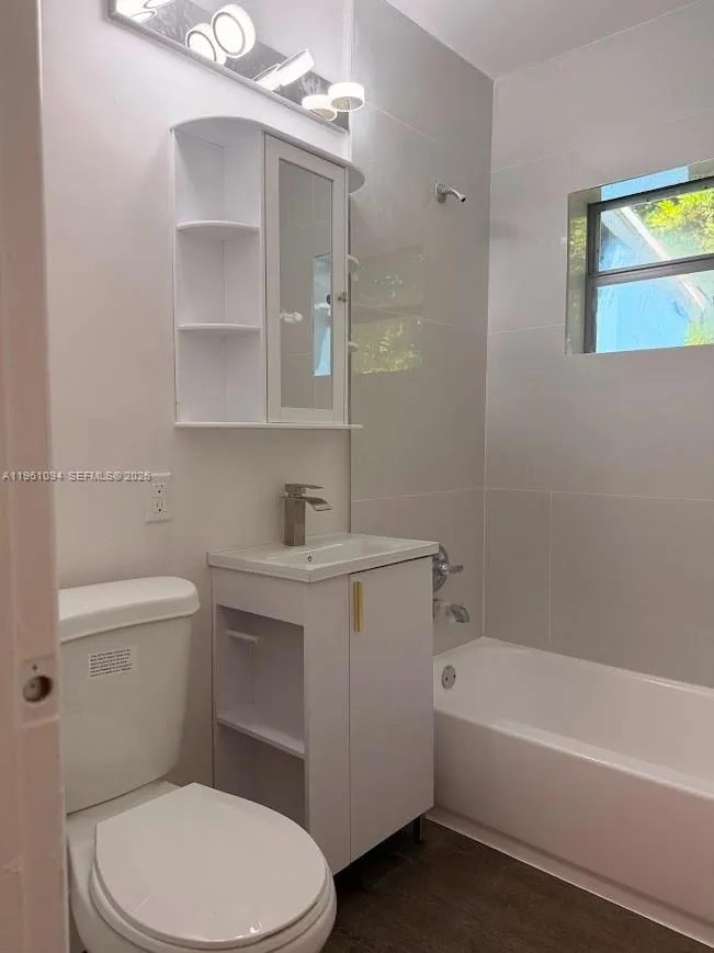 3021 Nw 17th St, Fort Lauderdale, Florida 33311, Fort Lauderdale, Florida 33311, 2 Bedrooms Bedrooms, ,1 BathroomBathrooms,Residential,For Sale,3021 Nw 17th St, Fort Lauderdale, Florida 33311,A11961094