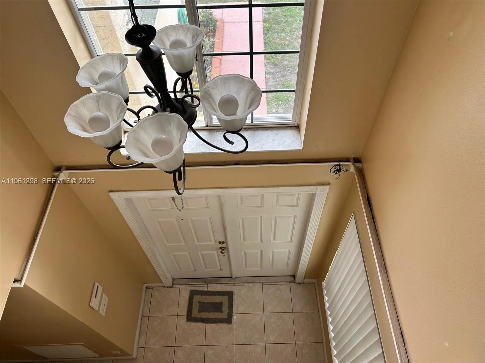 8801 Sw 9th Ct, Pembroke Pines, Florida 33025, Pembroke Pines, Florida 33025, 4 Bedrooms Bedrooms, ,2 BathroomsBathrooms,Residential,For Sale,8801 Sw 9th Ct, Pembroke Pines, Florida 33025,A11961258