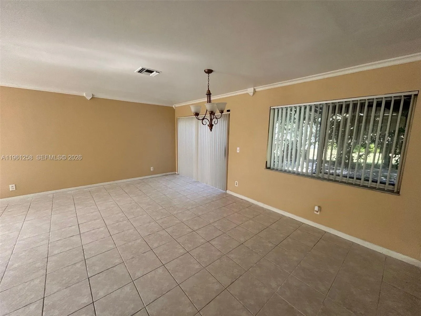 8801 Sw 9th Ct, Pembroke Pines, Florida 33025, Pembroke Pines, Florida 33025, 4 Bedrooms Bedrooms, ,2 BathroomsBathrooms,Residential,For Sale,8801 Sw 9th Ct, Pembroke Pines, Florida 33025,A11961258