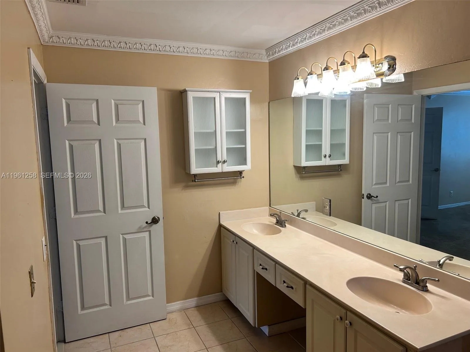 8801 Sw 9th Ct, Pembroke Pines, Florida 33025, Pembroke Pines, Florida 33025, 4 Bedrooms Bedrooms, ,2 BathroomsBathrooms,Residential,For Sale,8801 Sw 9th Ct, Pembroke Pines, Florida 33025,A11961258