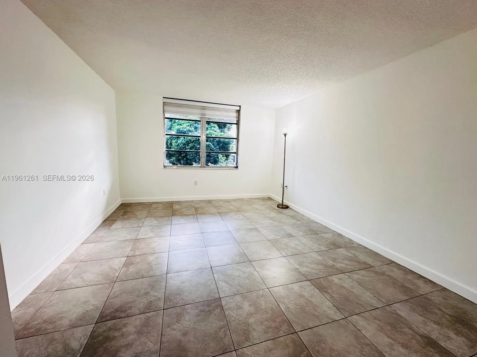 3490 Foxcroft Rd B208, Miramar, Florida 33025, Miramar, Florida 33025, 1 Bedroom Bedrooms, ,1 BathroomBathrooms,Residential,For Sale,3490 Foxcroft Rd B208, Miramar, Florida 33025,A11961261