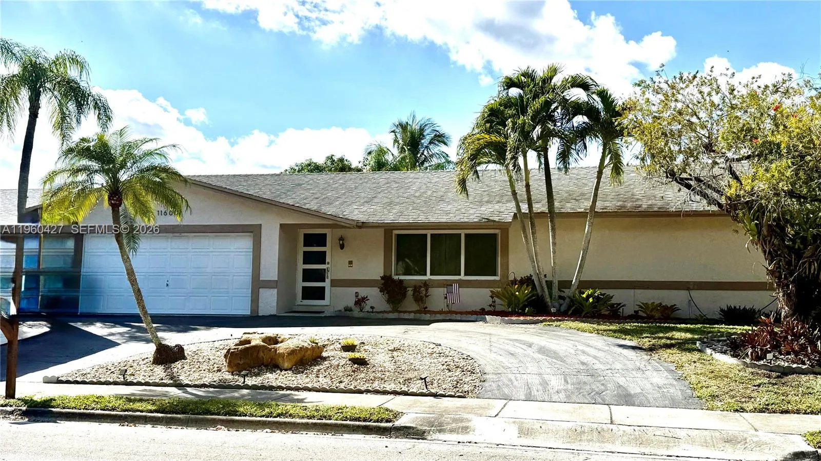 11600 Sw 113th Pl, Miami, Florida 33176, Miami, Florida 33176, 4 Bedrooms Bedrooms, ,2 BathroomsBathrooms,Residential,For Sale,11600 Sw 113th Pl, Miami, Florida 33176,A11960427