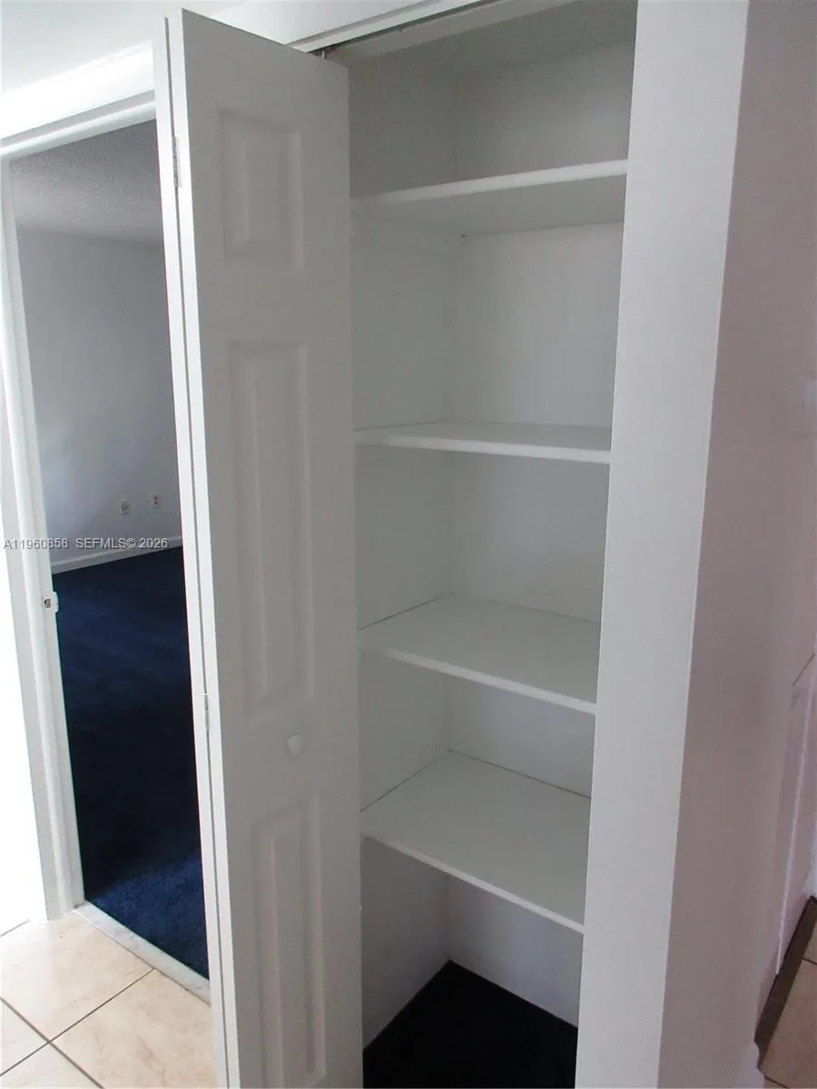 10835 Sw 112th Ave 305, Miami, Florida 33176, Miami, Florida 33176, 2 Bedrooms Bedrooms, ,2 BathroomsBathrooms,Residential Lease,For Rent,10835 Sw 112th Ave 305, Miami, Florida 33176,A11960858