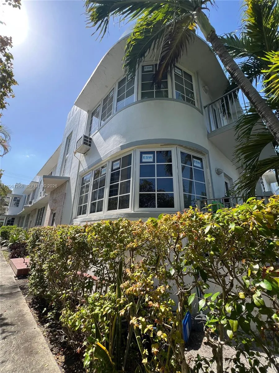 1132 Pennsylvania Ave 3, Miami Beach, Florida 3313, Miami Beach, Florida 33139, ,1 BathroomBathrooms,Residential Lease,For Rent,1132 Pennsylvania Ave 3, Miami Beach, Florida 3313,A11961266