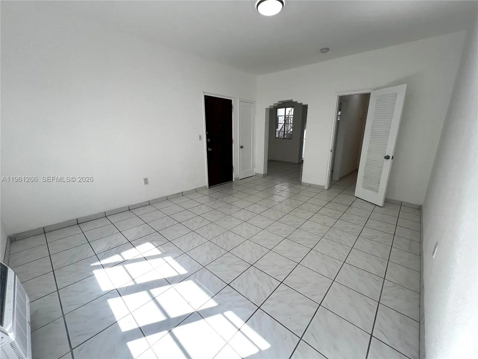 1132 Pennsylvania Ave 3, Miami Beach, Florida 3313, Miami Beach, Florida 33139, ,1 BathroomBathrooms,Residential Lease,For Rent,1132 Pennsylvania Ave 3, Miami Beach, Florida 3313,A11961266