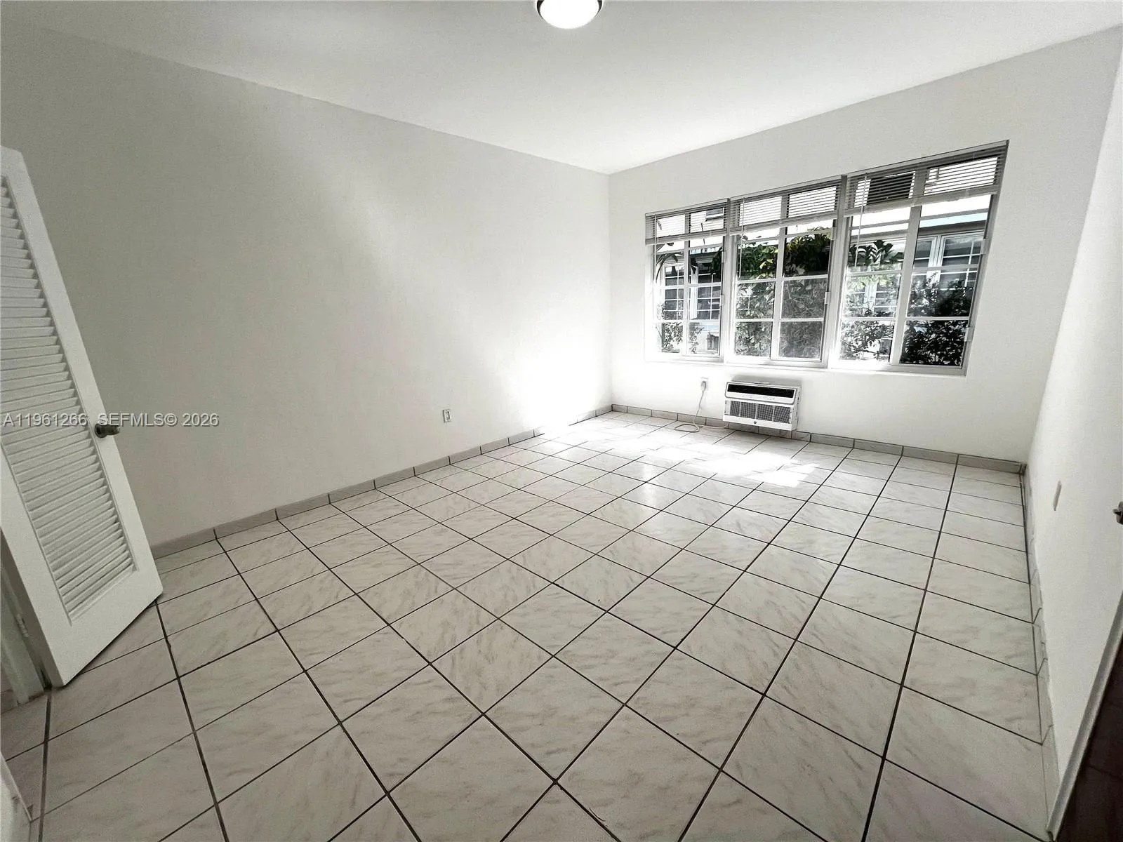 1132 Pennsylvania Ave 3, Miami Beach, Florida 3313, Miami Beach, Florida 33139, ,1 BathroomBathrooms,Residential Lease,For Rent,1132 Pennsylvania Ave 3, Miami Beach, Florida 3313,A11961266