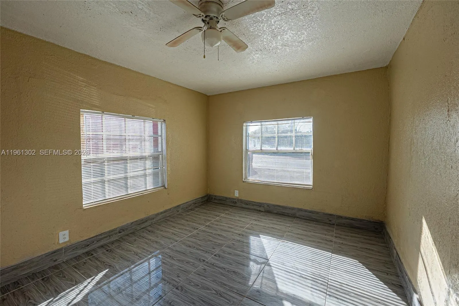 4719 Nw 32nd Ave, Miami, Florida 33142, Miami, Florida 33142, ,Residential Income,For Sale,4719 Nw 32nd Ave, Miami, Florida 33142,A11961302