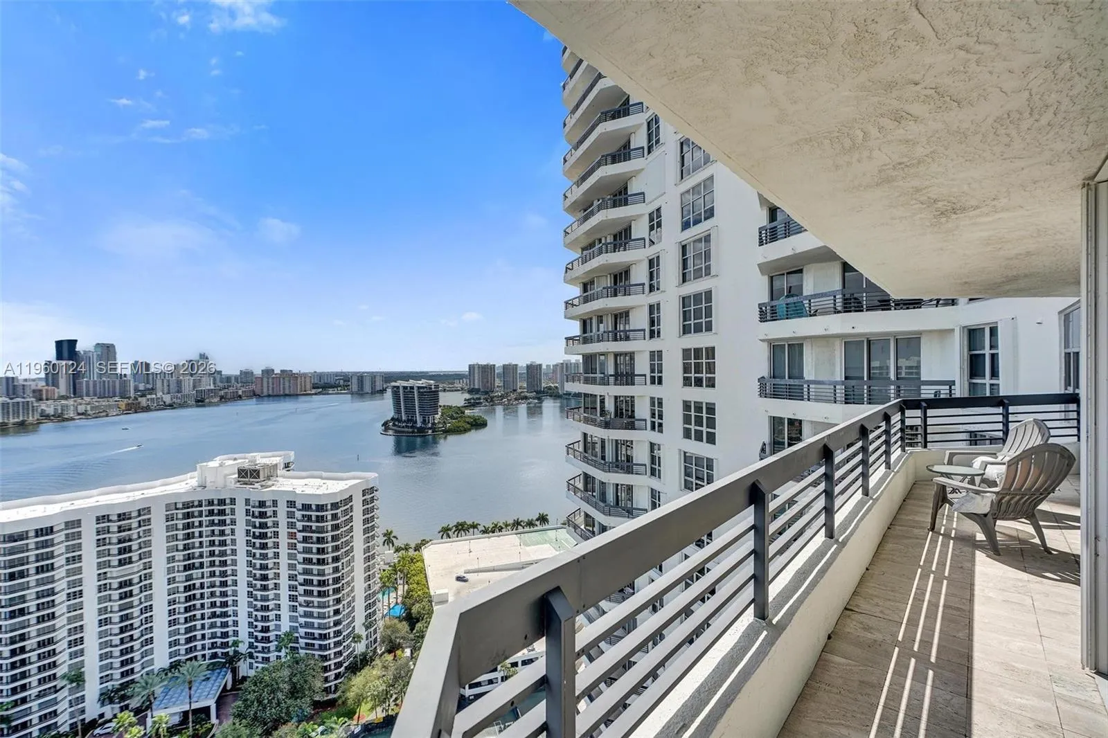 3500 Mystic Pointe Dr 3206, Aventura, Florida 3318, Aventura, Florida 33180, 2 Bedrooms Bedrooms, ,2 BathroomsBathrooms,Residential,For Sale,3500 Mystic Pointe Dr 3206, Aventura, Florida 3318,A11960124