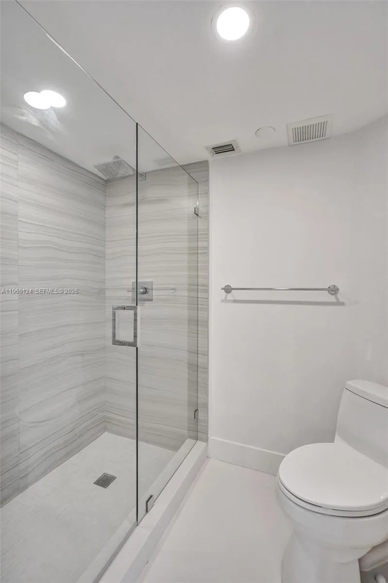 3500 Mystic Pointe Dr 3206, Aventura, Florida 3318, Aventura, Florida 33180, 2 Bedrooms Bedrooms, ,2 BathroomsBathrooms,Residential,For Sale,3500 Mystic Pointe Dr 3206, Aventura, Florida 3318,A11960124