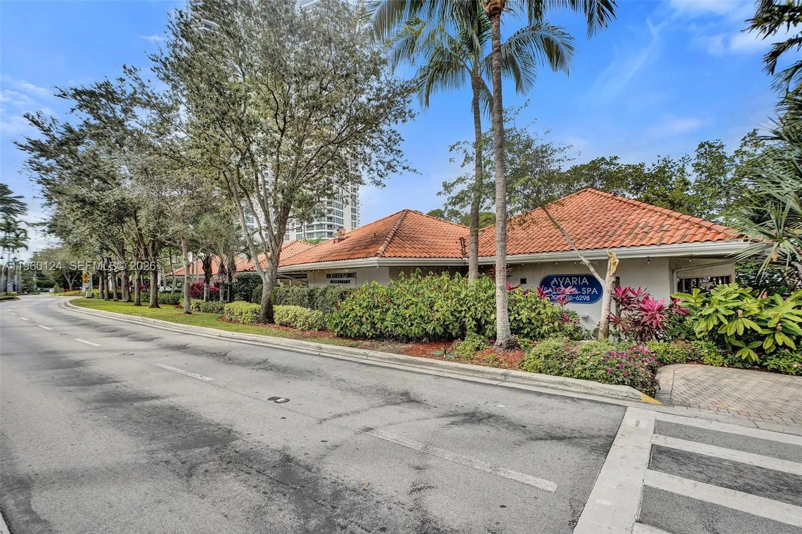 Restaurant, Spa, Beauty Salon and more