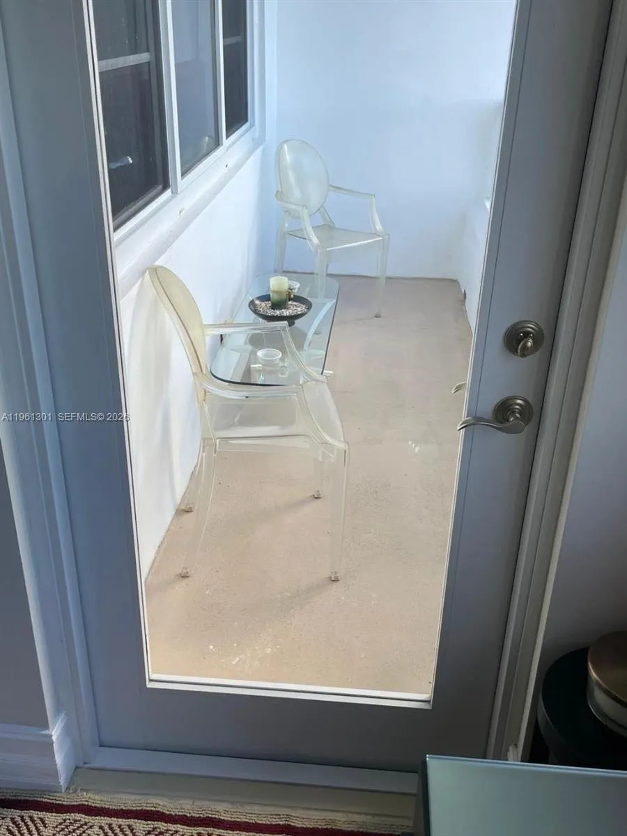 5005 Collins Ave 212, Miami Beach, Florida 33140, Miami Beach, Florida 33140, 1 Bedroom Bedrooms, ,1 BathroomBathrooms,Residential,For Sale,5005 Collins Ave 212, Miami Beach, Florida 33140,A11961301