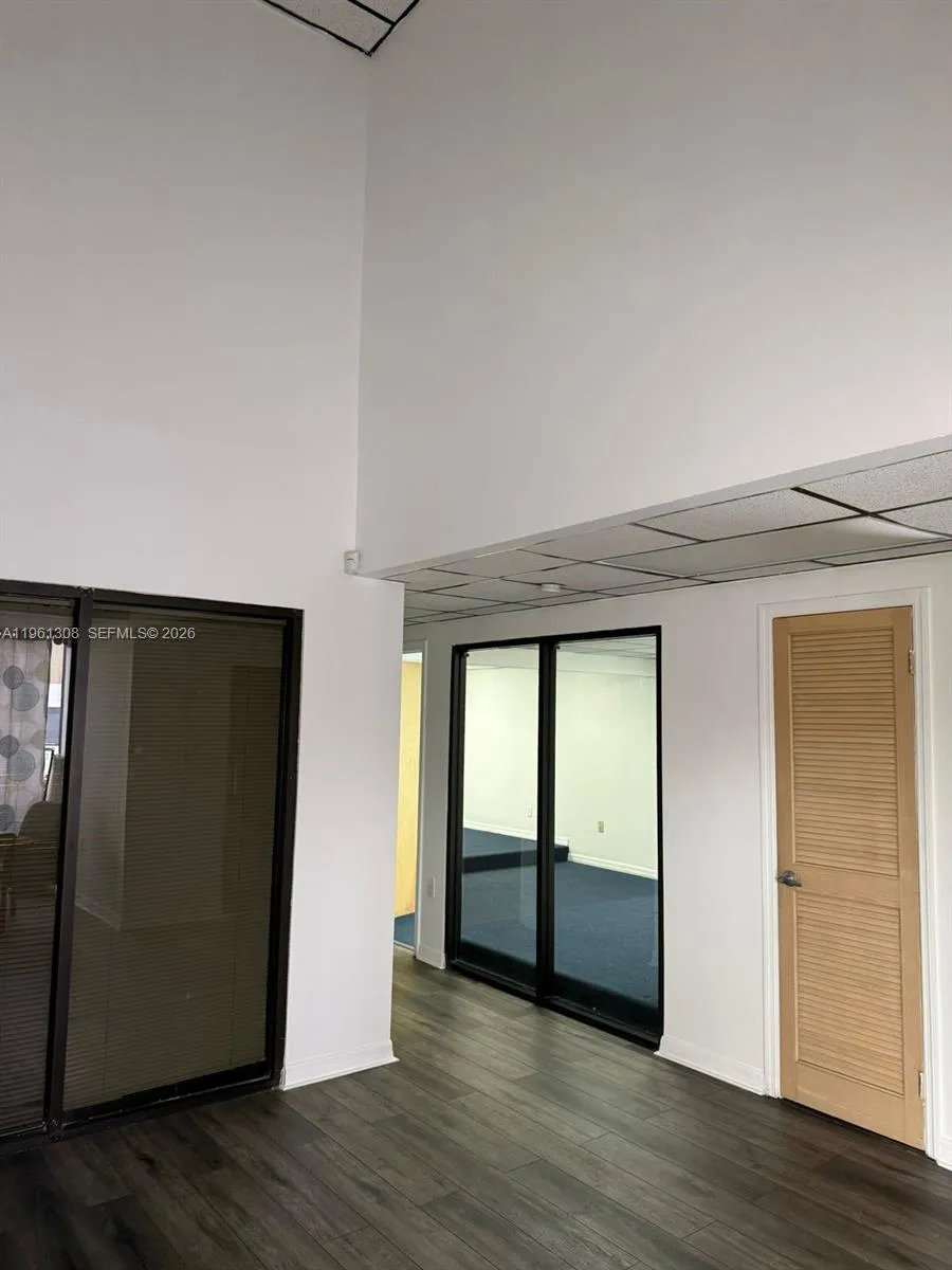 6187 Nw 167th St H13, Hialeah, Florida 33015, Hialeah, Florida 33015, ,Commercial Lease,For Rent,6187 Nw 167th St H13, Hialeah, Florida 33015,A11961308