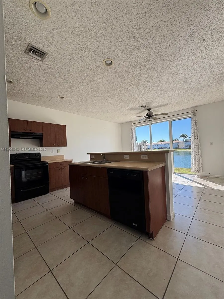 1044 Ne 42nd Ter, Homestead, Florida 33033, Homestead, Florida 33033, 3 Bedrooms Bedrooms, ,2 BathroomsBathrooms,Residential Lease,For Rent,1044 Ne 42nd Ter, Homestead, Florida 33033,A11961319