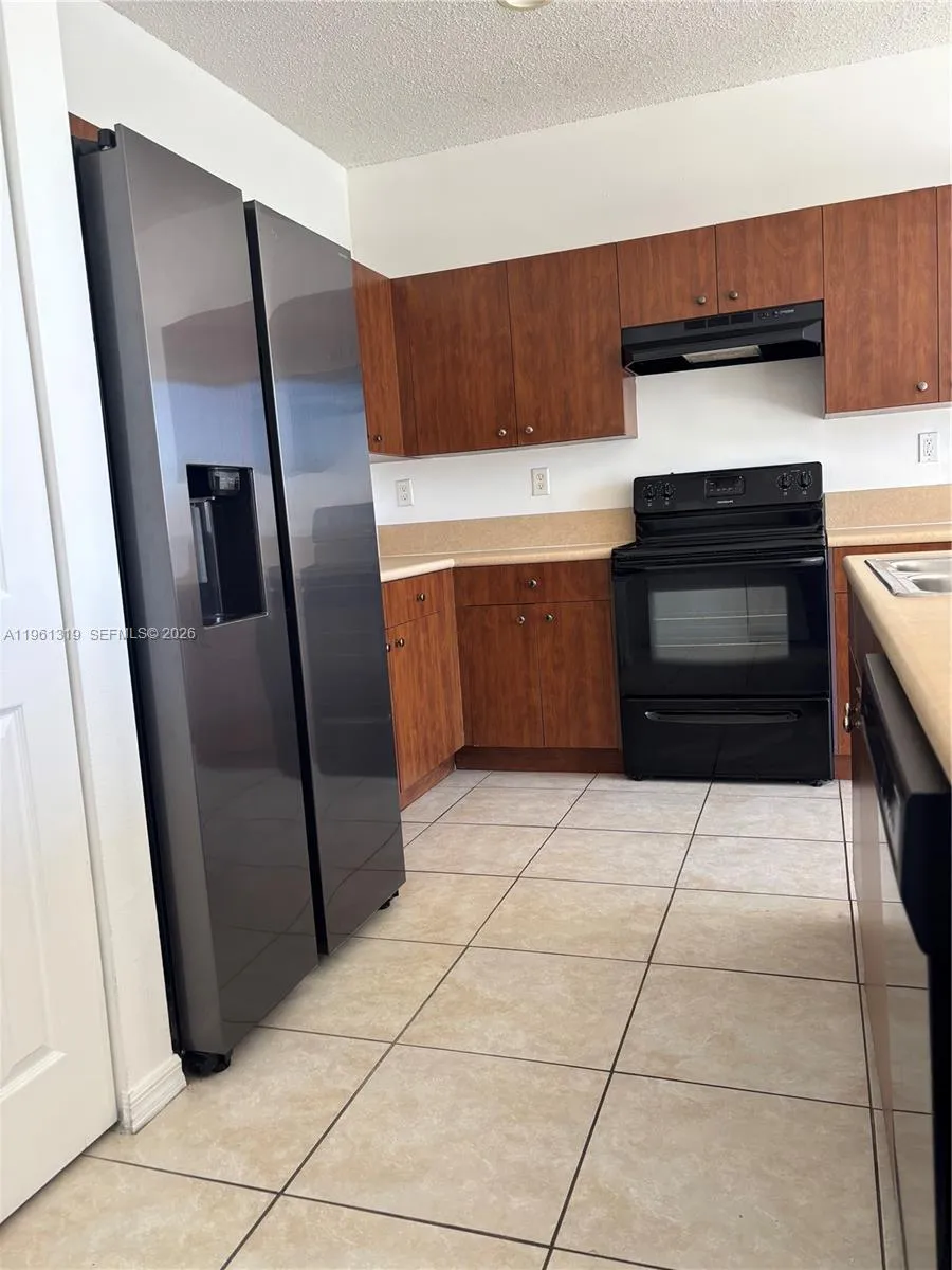 1044 Ne 42nd Ter, Homestead, Florida 33033, Homestead, Florida 33033, 3 Bedrooms Bedrooms, ,2 BathroomsBathrooms,Residential Lease,For Rent,1044 Ne 42nd Ter, Homestead, Florida 33033,A11961319