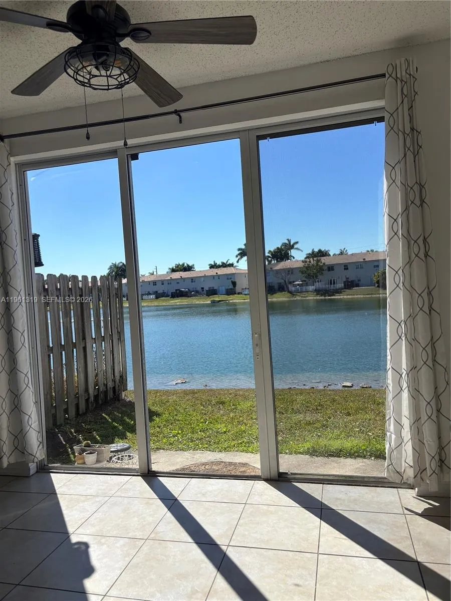 1044 Ne 42nd Ter, Homestead, Florida 33033, Homestead, Florida 33033, 3 Bedrooms Bedrooms, ,2 BathroomsBathrooms,Residential Lease,For Rent,1044 Ne 42nd Ter, Homestead, Florida 33033,A11961319