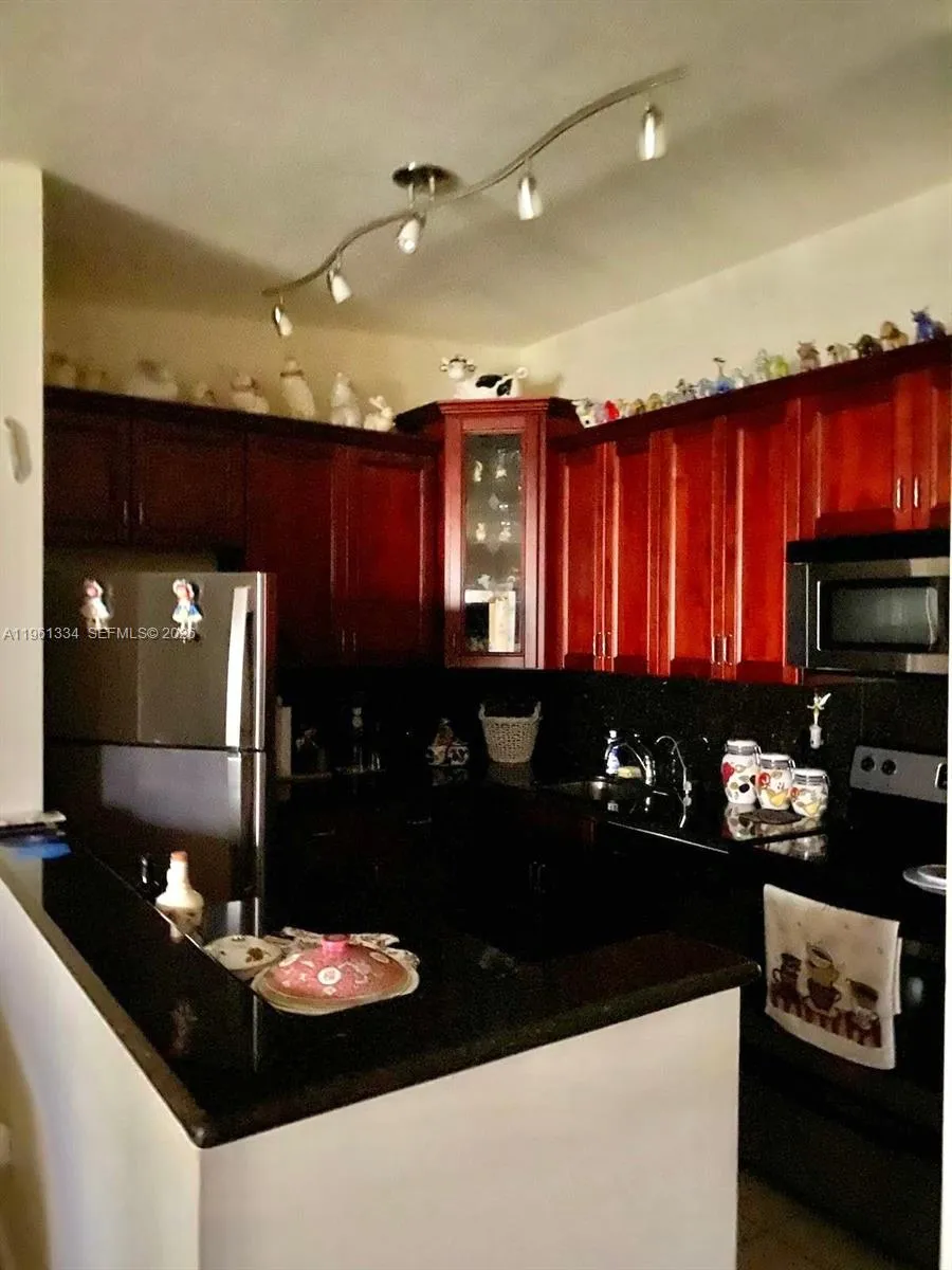 7707 Ashmont Cir 214, Tamarac, Florida 33321, Tamarac, Florida 33321, 2 Bedrooms Bedrooms, ,2 BathroomsBathrooms,Residential,For Sale,7707 Ashmont Cir 214, Tamarac, Florida 33321,A11961334
