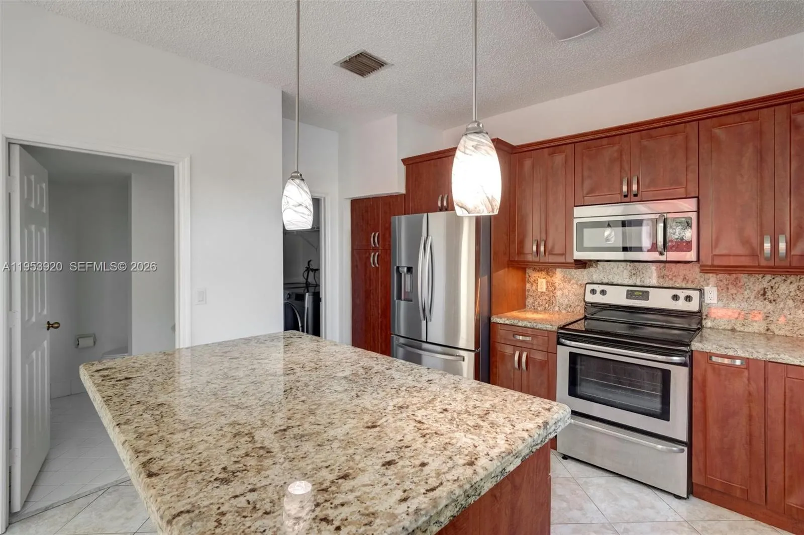 Cutler Bay, Florida 33189, Cutler Bay, Florida 33189, 4 Bedrooms Bedrooms, ,2 BathroomsBathrooms,Residential Lease,For Rent, Cutler Bay, Florida 33189,A11953920