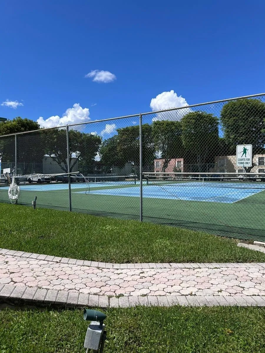 10786 N Kendall Dr D13, Miami, Florida 33176, Miami, Florida 33176, 1 Bedroom Bedrooms, ,1 BathroomBathrooms,Residential Lease,For Rent,10786 N Kendall Dr D13, Miami, Florida 33176,A11959575