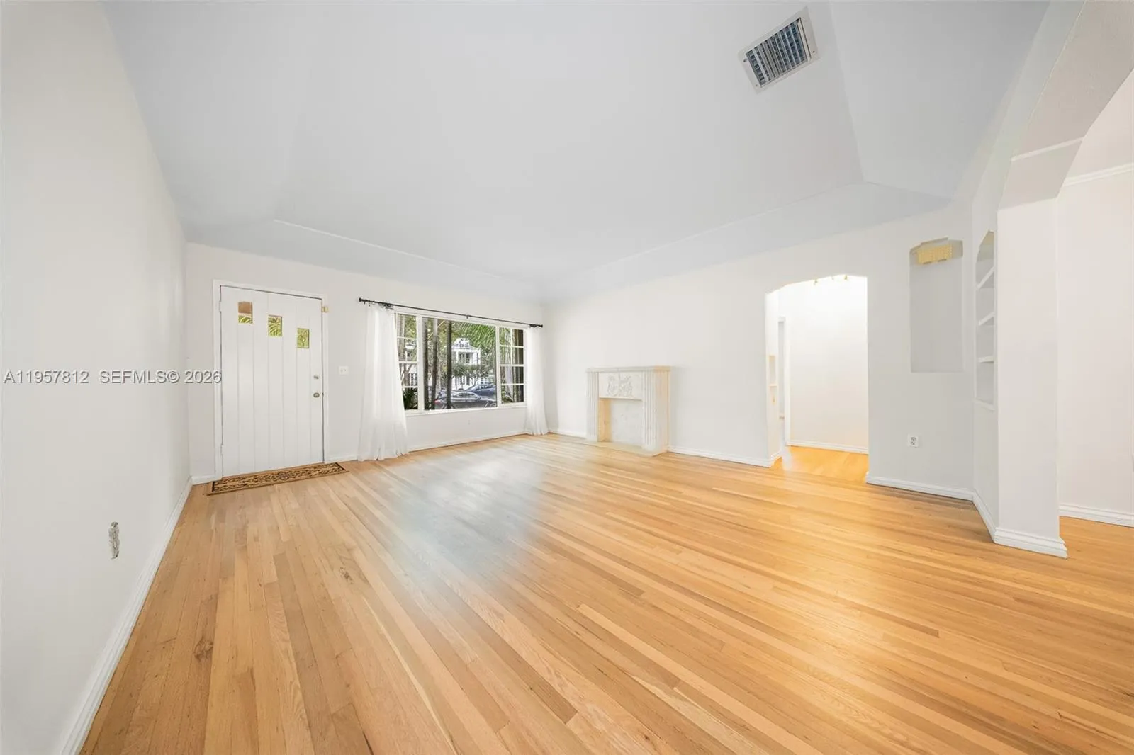 670 Ne 56th St, Miami, Florida 33137, Miami, Florida 33137, 2 Bedrooms Bedrooms, ,2 BathroomsBathrooms,Residential,For Sale,670 Ne 56th St, Miami, Florida 33137,A11957812