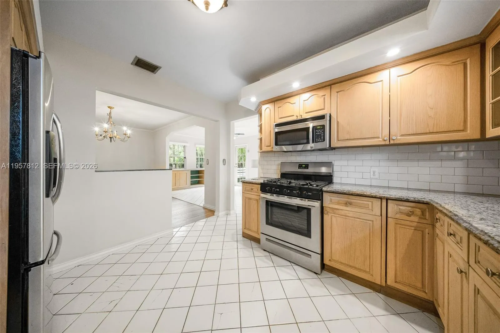 670 Ne 56th St, Miami, Florida 33137, Miami, Florida 33137, 2 Bedrooms Bedrooms, ,2 BathroomsBathrooms,Residential,For Sale,670 Ne 56th St, Miami, Florida 33137,A11957812