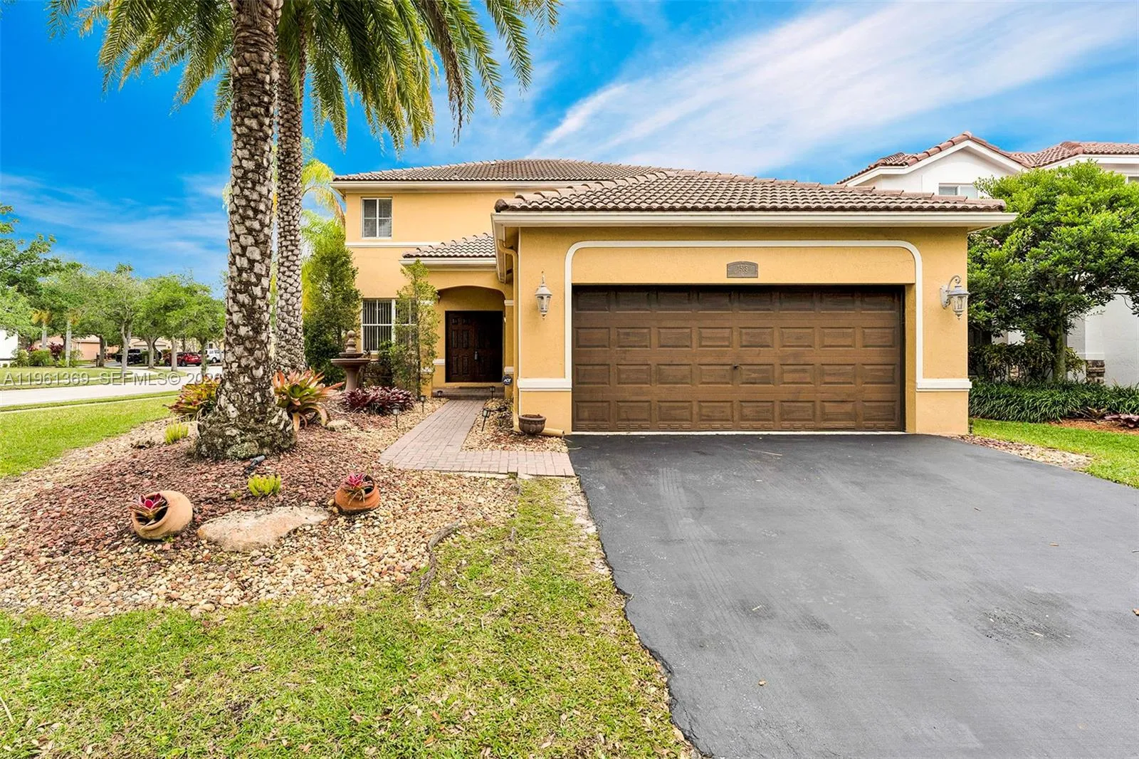 1518 Maple Dr 1518, Weston, Florida 33327, Weston, Florida 33327, 4 Bedrooms Bedrooms, ,2 BathroomsBathrooms,Residential Lease,For Rent,1518 Maple Dr 1518, Weston, Florida 33327,A11961369 1518 Maple Dr 1518, Weston, Florida 33327, Weston, Florida 33327, 4 Bedrooms Bedrooms, ,2 BathroomsBathrooms,Residential Lease,For Rent,1518 Maple Dr 1518, Weston, Florida 33327,A11961369