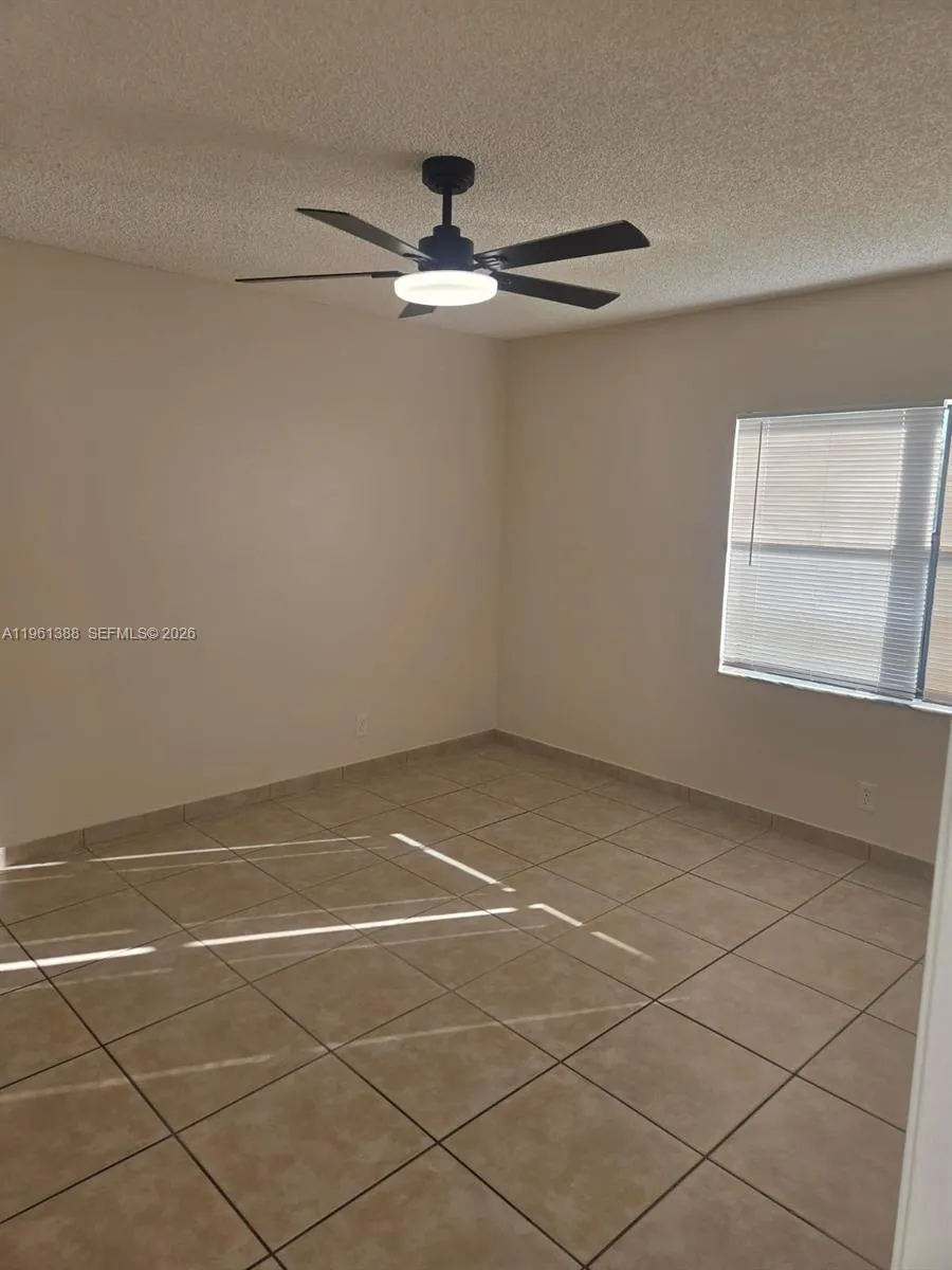 11342 Taft St 11342, Pembroke Pines, Florida 33026, Pembroke Pines, Florida 33026, 2 Bedrooms Bedrooms, ,2 BathroomsBathrooms,Residential Lease,For Rent,11342 Taft St 11342, Pembroke Pines, Florida 33026,A11961388