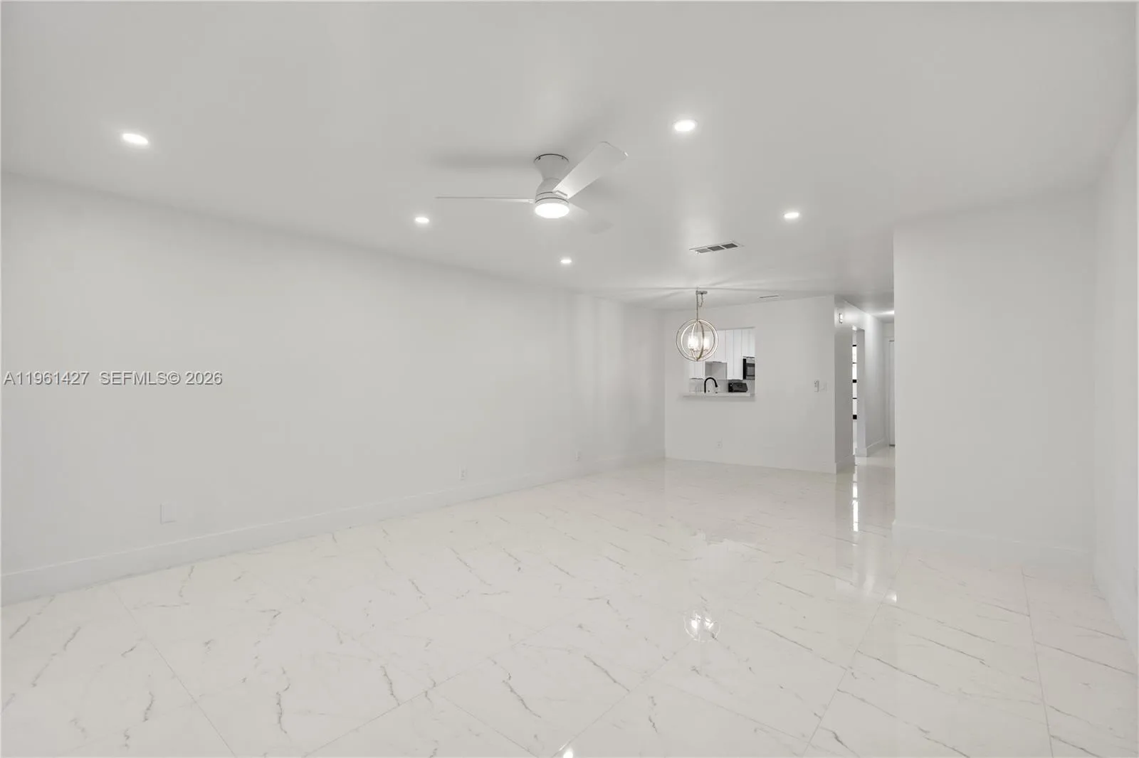 9740 Nw 10th St 82, Pembroke Pines, Florida 33024, Pembroke Pines, Florida 33024, 2 Bedrooms Bedrooms, ,2 BathroomsBathrooms,Residential Lease,For Rent,9740 Nw 10th St 82, Pembroke Pines, Florida 33024,A11961427