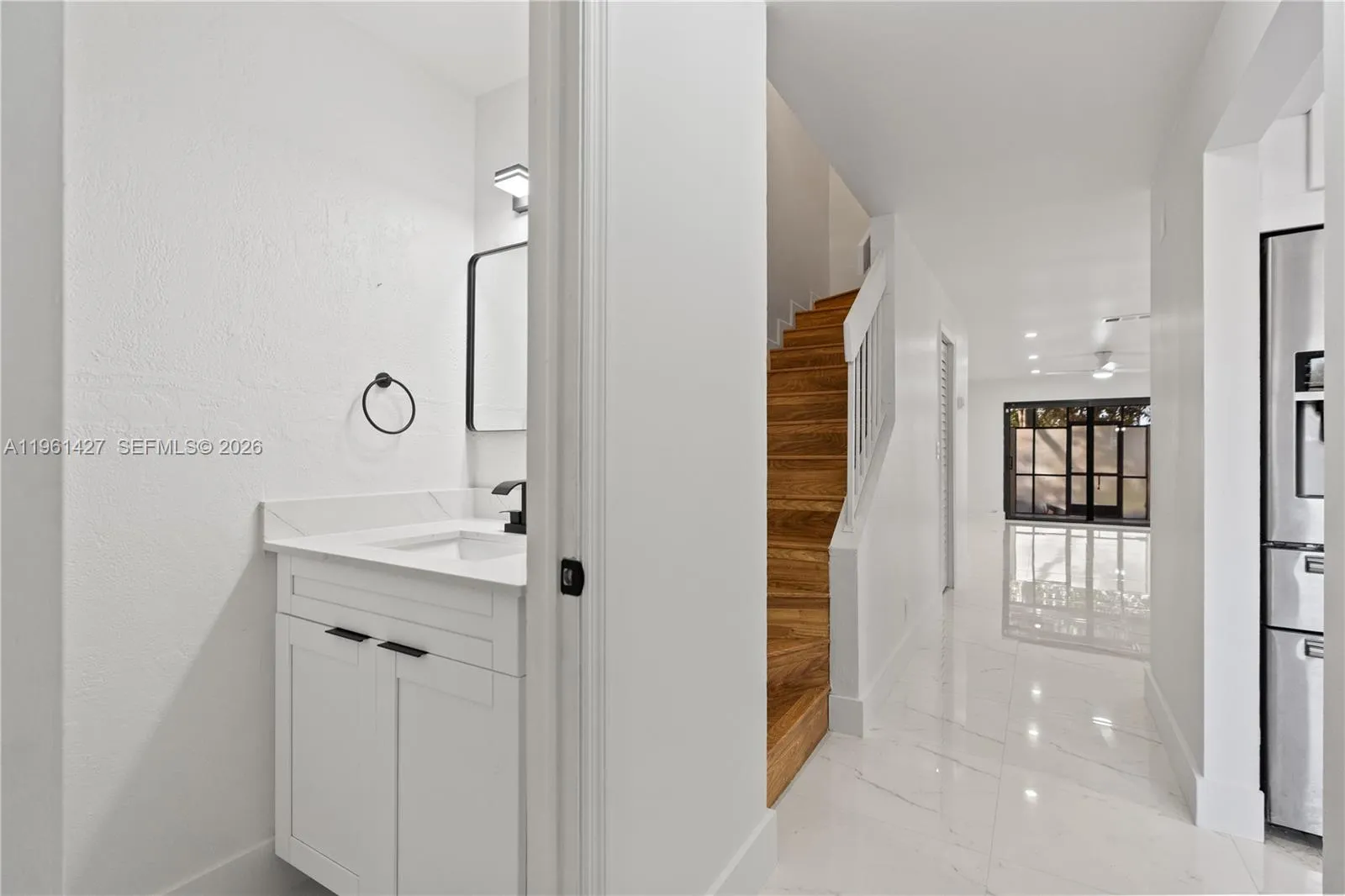 9740 Nw 10th St 82, Pembroke Pines, Florida 33024, Pembroke Pines, Florida 33024, 2 Bedrooms Bedrooms, ,2 BathroomsBathrooms,Residential Lease,For Rent,9740 Nw 10th St 82, Pembroke Pines, Florida 33024,A11961427