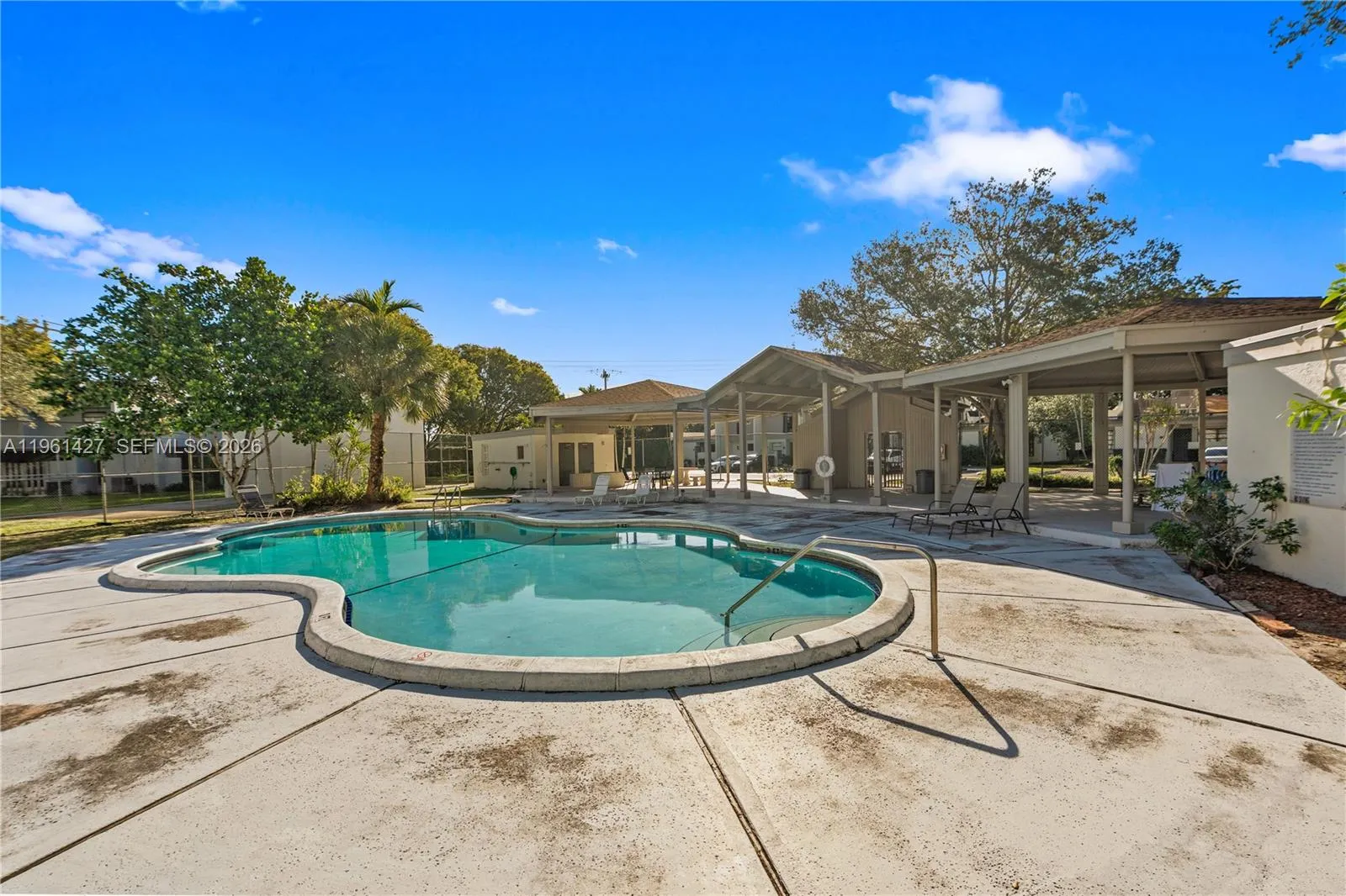 9740 Nw 10th St 82, Pembroke Pines, Florida 33024, Pembroke Pines, Florida 33024, 2 Bedrooms Bedrooms, ,2 BathroomsBathrooms,Residential Lease,For Rent,9740 Nw 10th St 82, Pembroke Pines, Florida 33024,A11961427