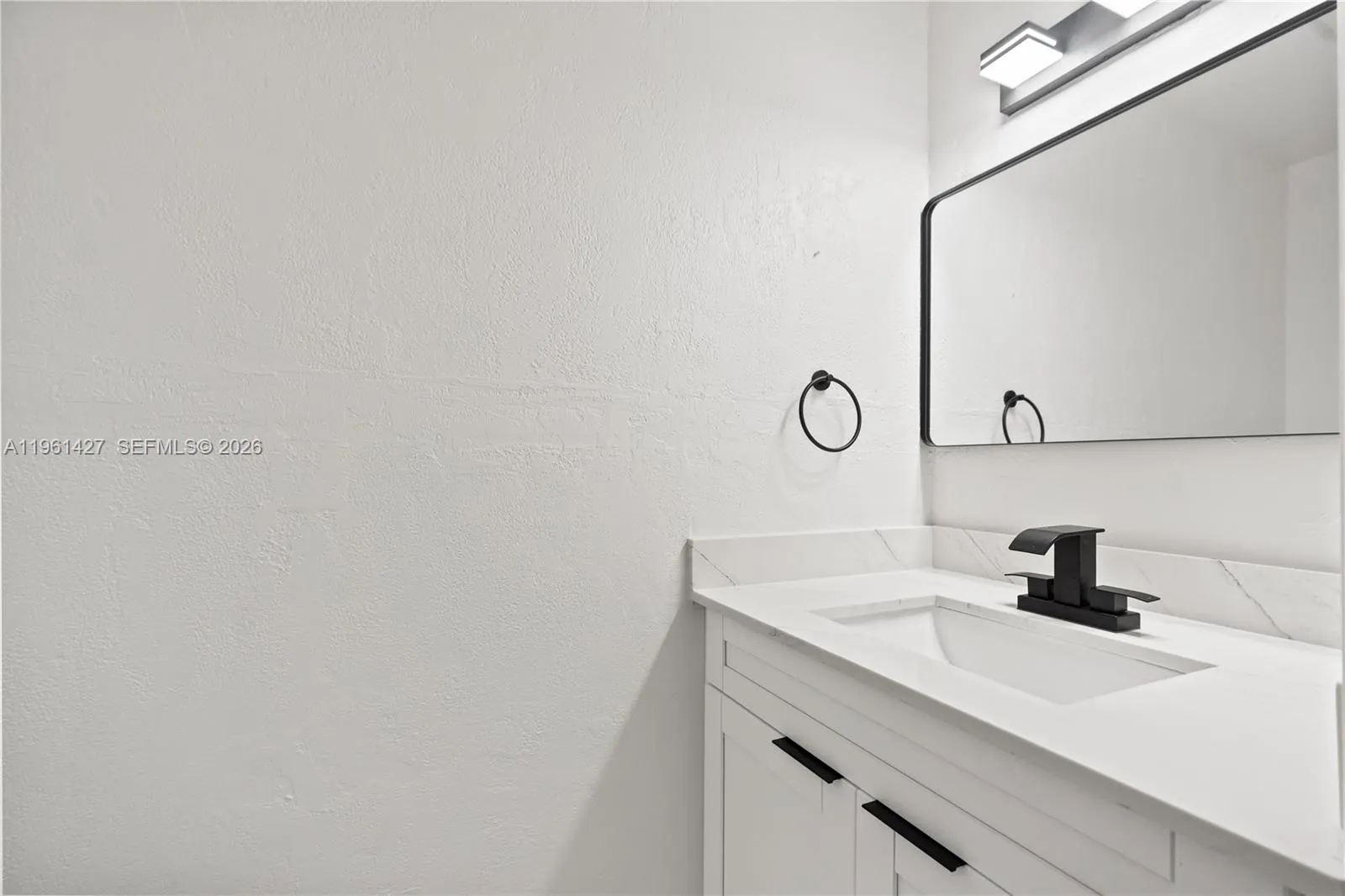 9740 Nw 10th St 82, Pembroke Pines, Florida 33024, Pembroke Pines, Florida 33024, 2 Bedrooms Bedrooms, ,2 BathroomsBathrooms,Residential Lease,For Rent,9740 Nw 10th St 82, Pembroke Pines, Florida 33024,A11961427