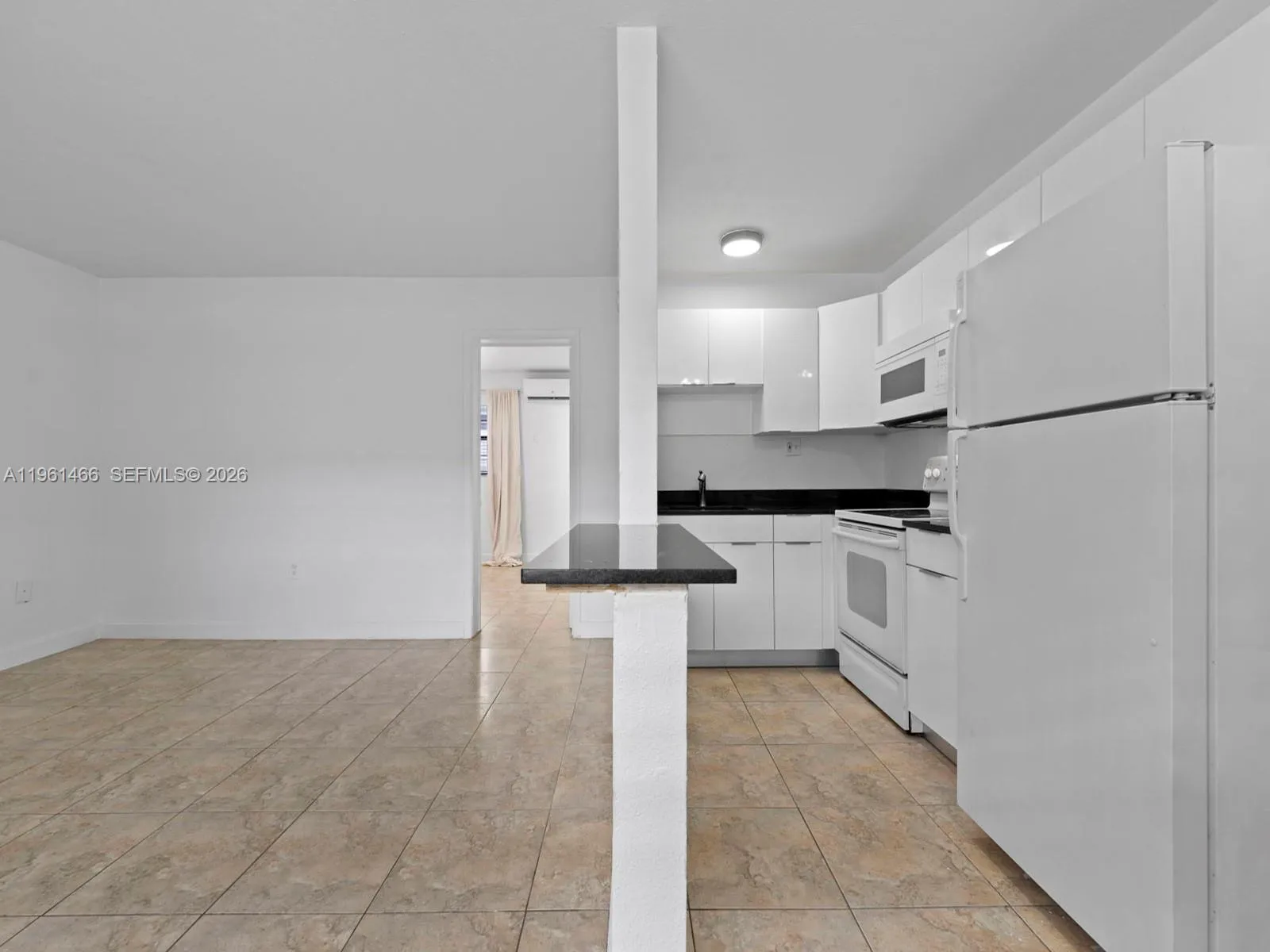 4444 Sw 67th Ave 7, Miami, Florida 33155, Miami, Florida 33155, 1 Bedroom Bedrooms, ,1 BathroomBathrooms,Residential Lease,For Rent,4444 Sw 67th Ave 7, Miami, Florida 33155,A11961466