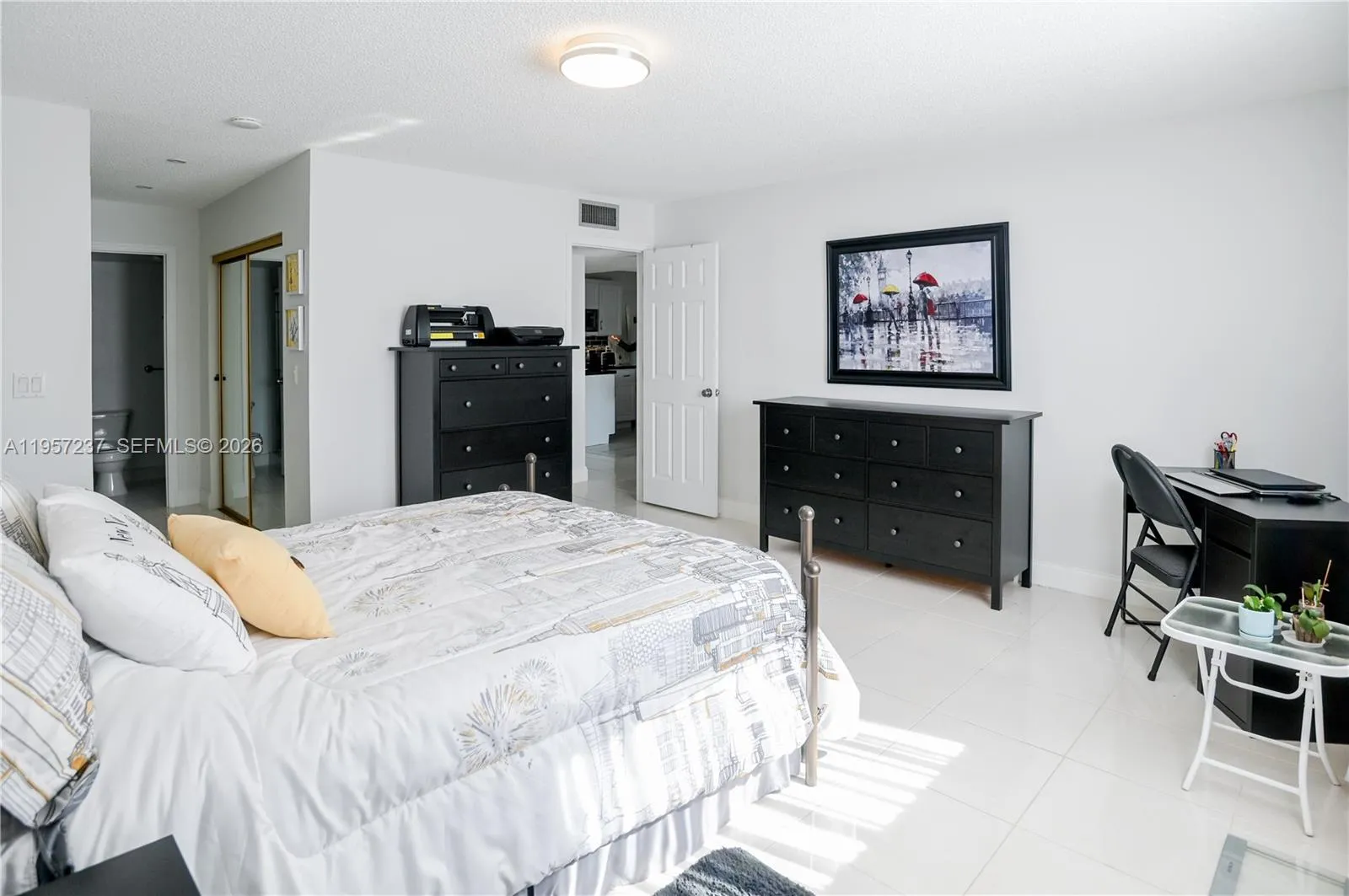 4751 Nw 21st St 401, Lauderhill, Florida 33313, Lauderhill, Florida 33313, 1 Bedroom Bedrooms, ,1 BathroomBathrooms,Residential,For Sale,4751 Nw 21st St 401, Lauderhill, Florida 33313,A11957237