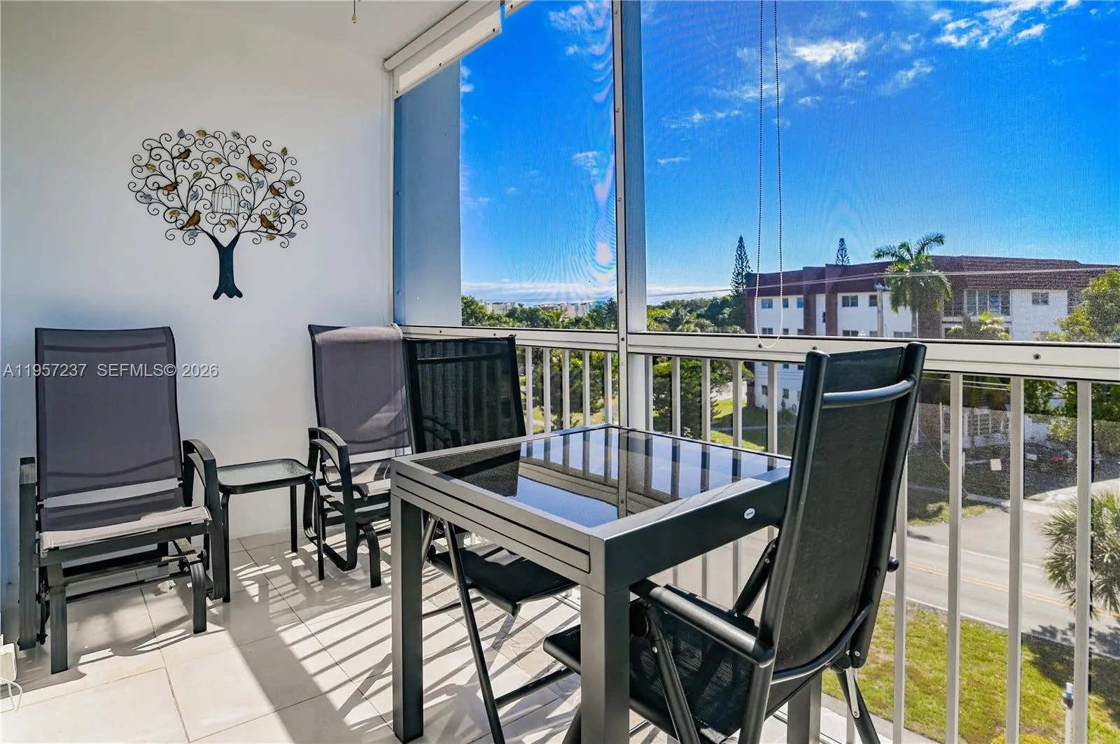 4751 Nw 21st St 401, Lauderhill, Florida 33313, Lauderhill, Florida 33313, 1 Bedroom Bedrooms, ,1 BathroomBathrooms,Residential,For Sale,4751 Nw 21st St 401, Lauderhill, Florida 33313,A11957237