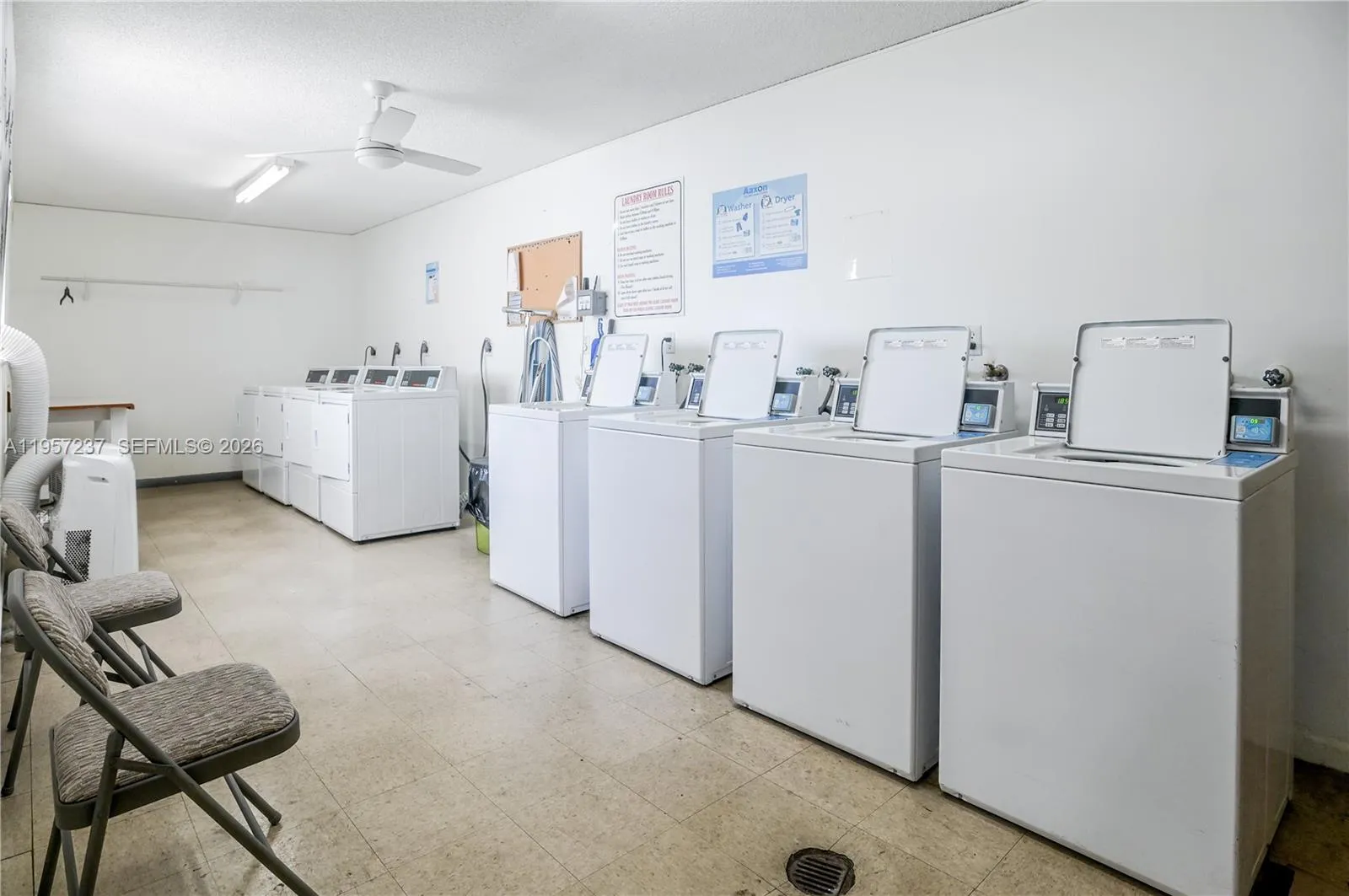 4751 Nw 21st St 401, Lauderhill, Florida 33313, Lauderhill, Florida 33313, 1 Bedroom Bedrooms, ,1 BathroomBathrooms,Residential,For Sale,4751 Nw 21st St 401, Lauderhill, Florida 33313,A11957237